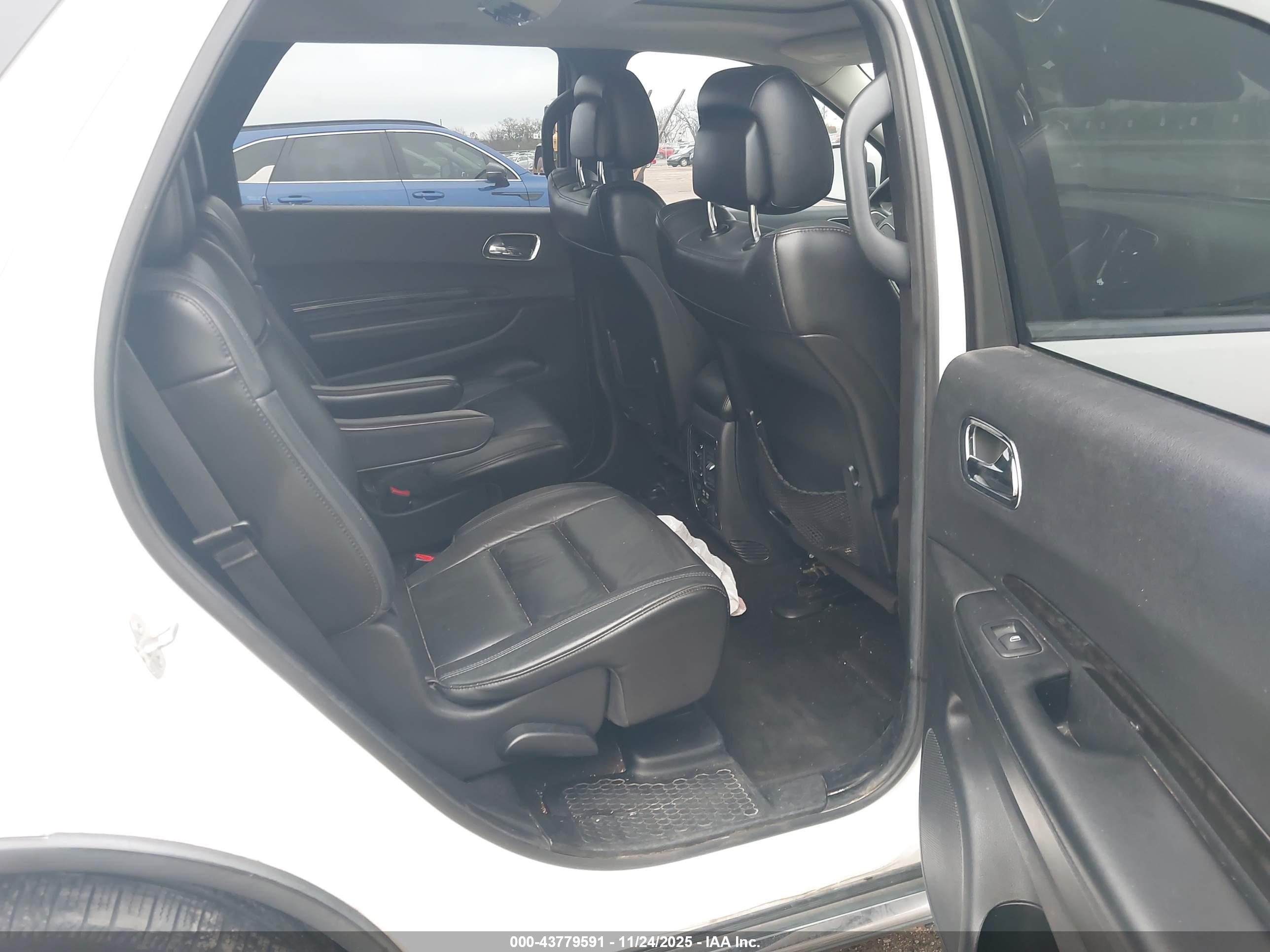 DODGE DURANGO image 8