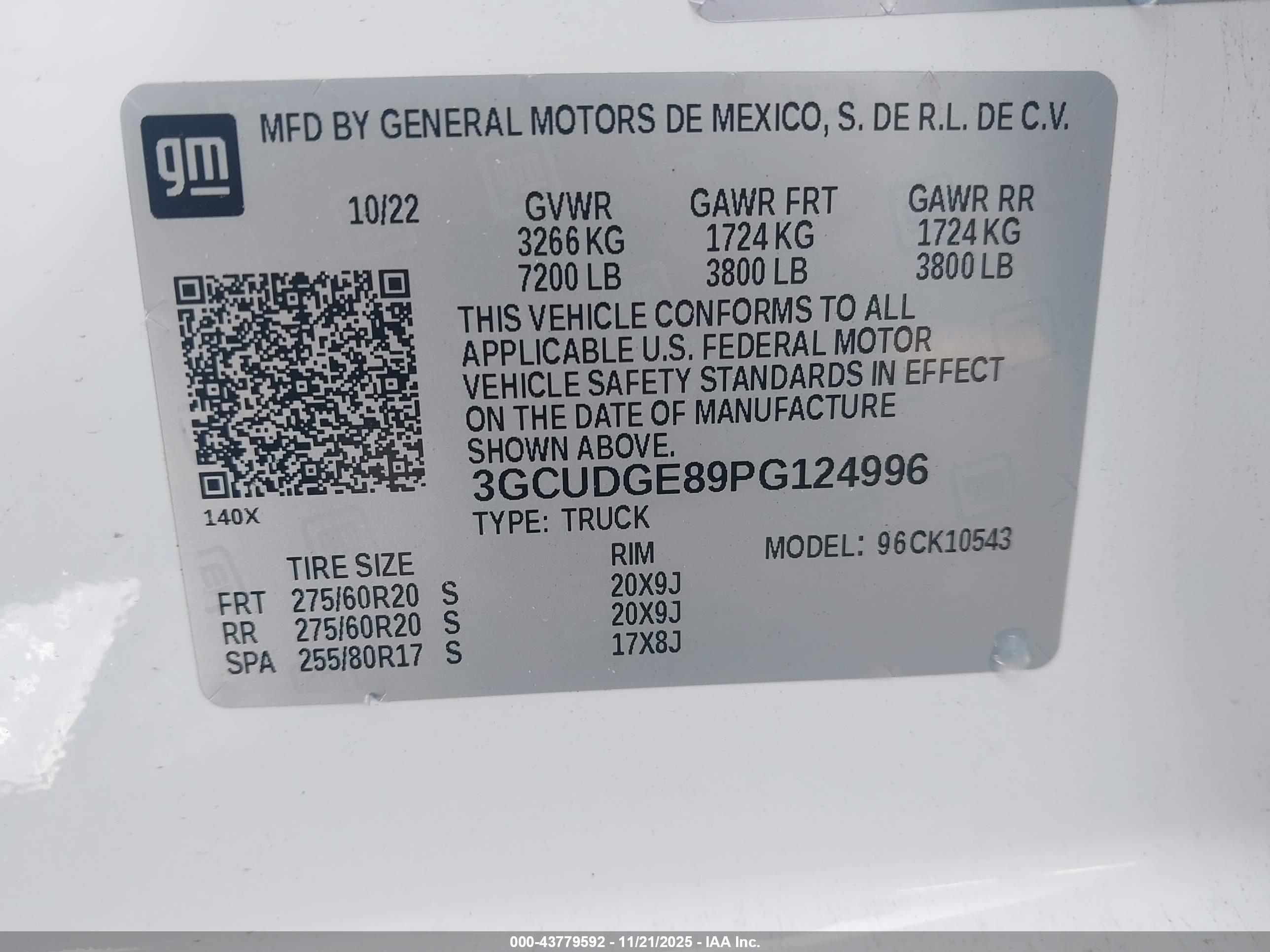 CHEVROLET SILVERADO image 9