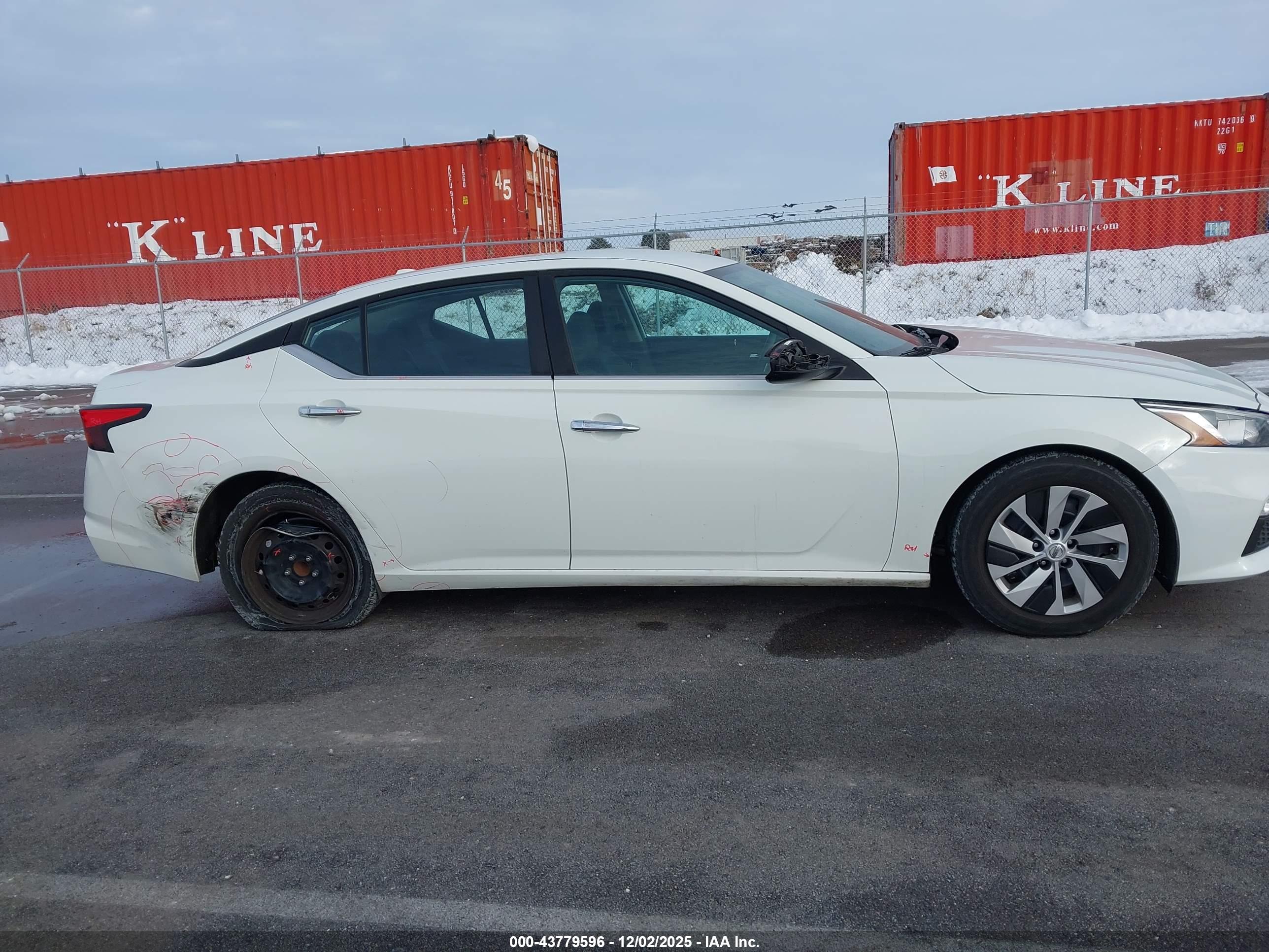 NISSAN ALTIMA image 6