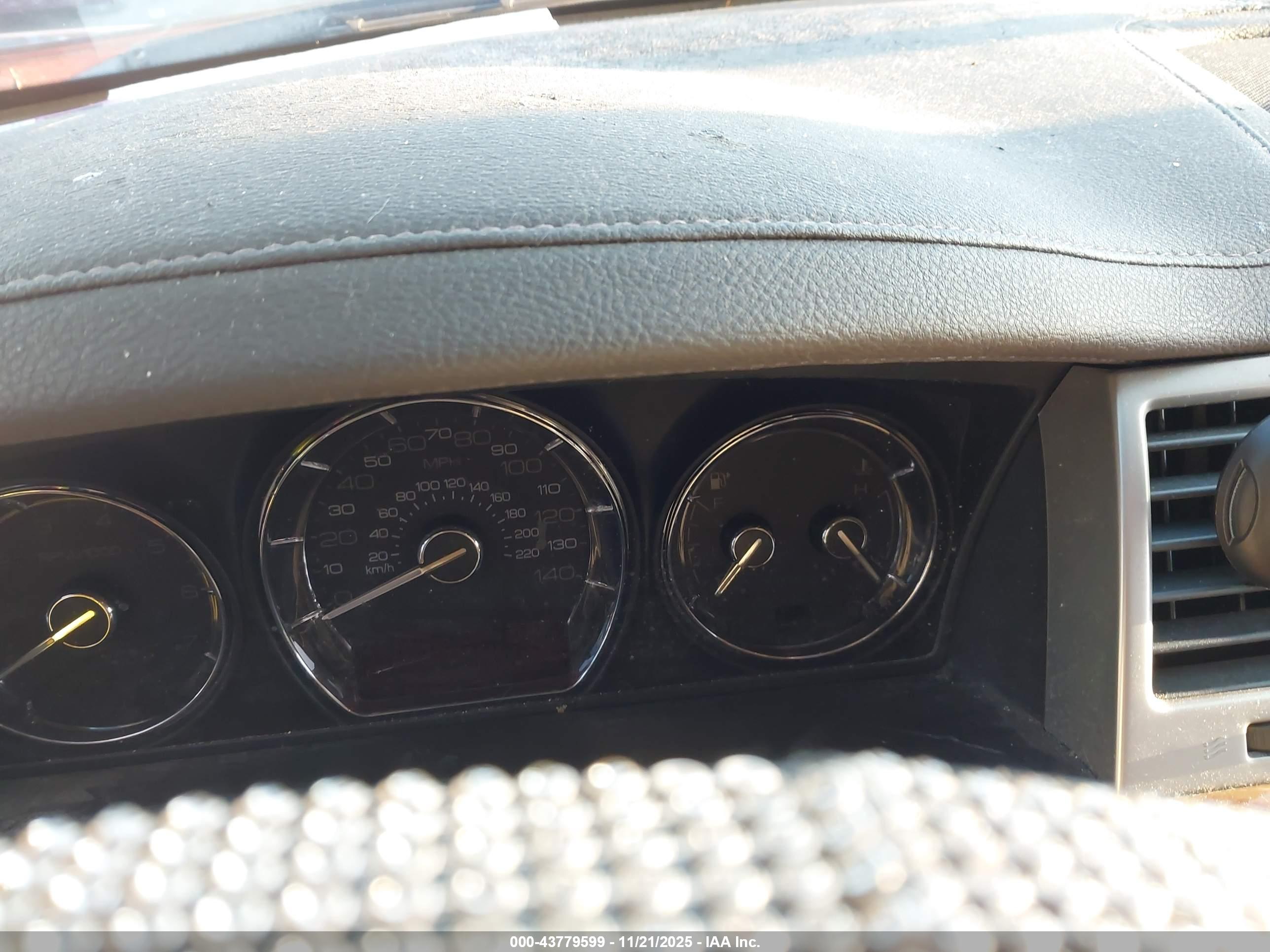 LINCOLN MKS image 7
