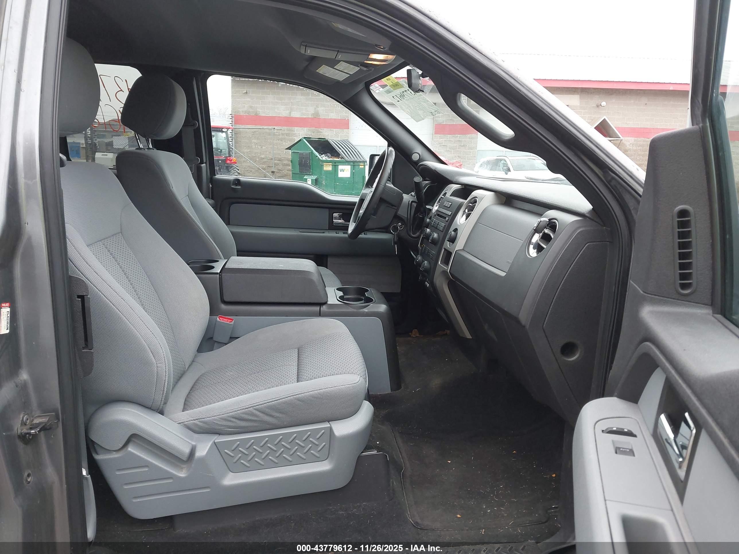 FORD F-150 image 5