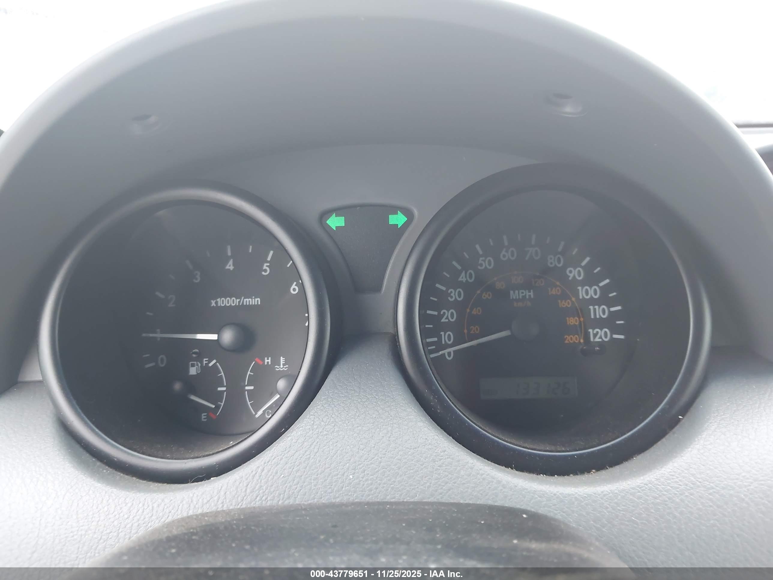 CHEVROLET AVEO image 7