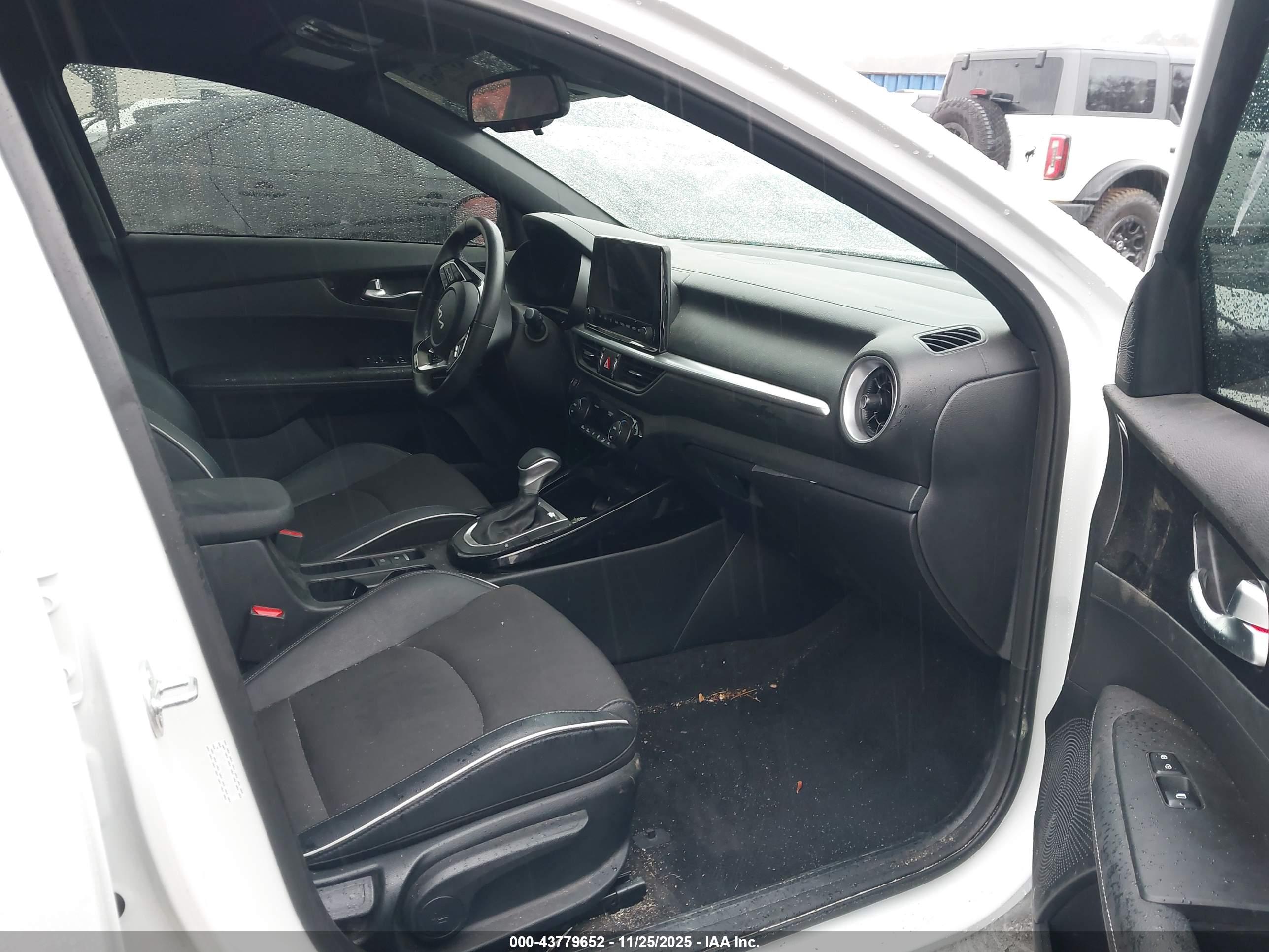 KIA FORTE image 5