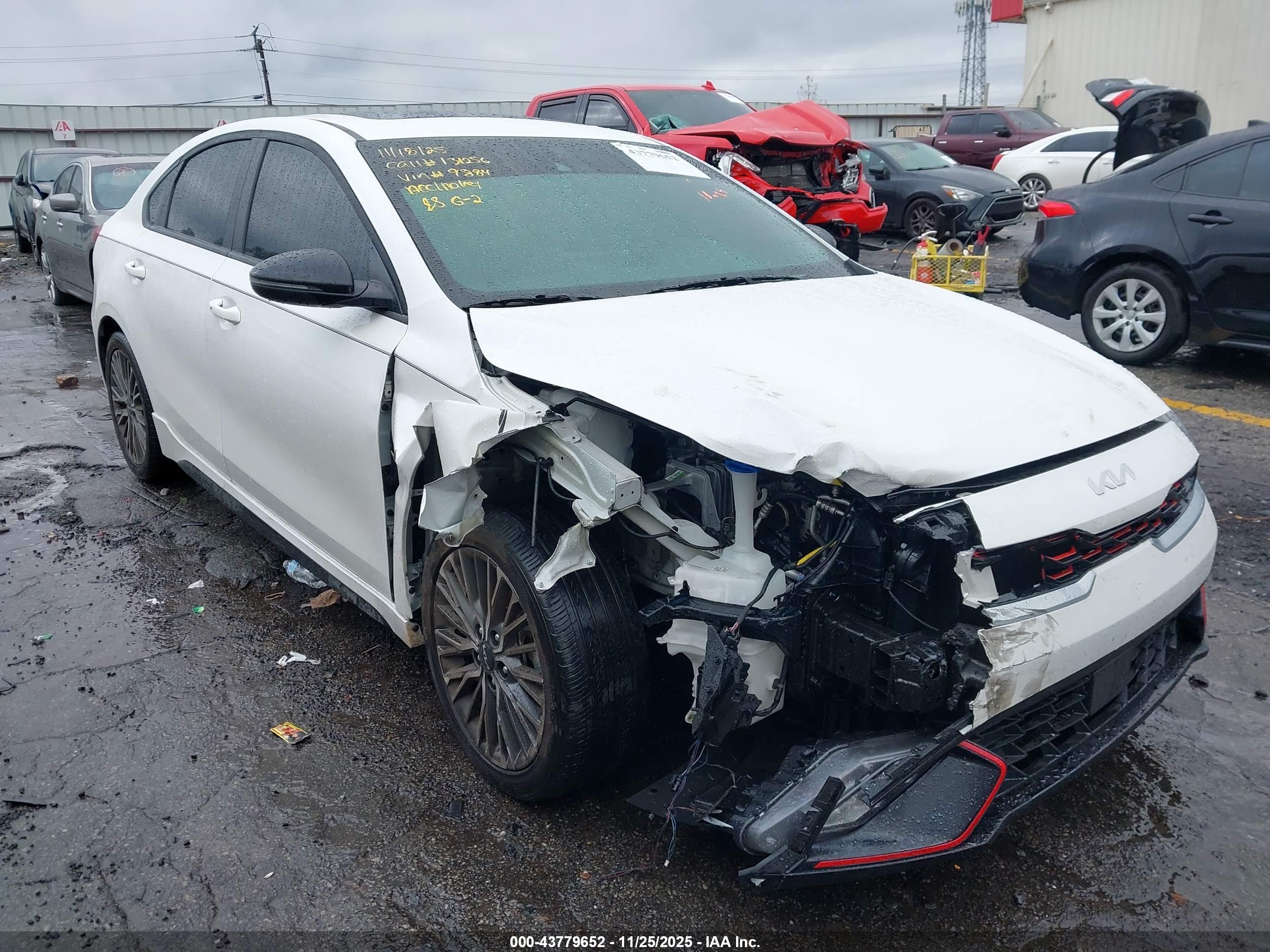 KIA FORTE image 6