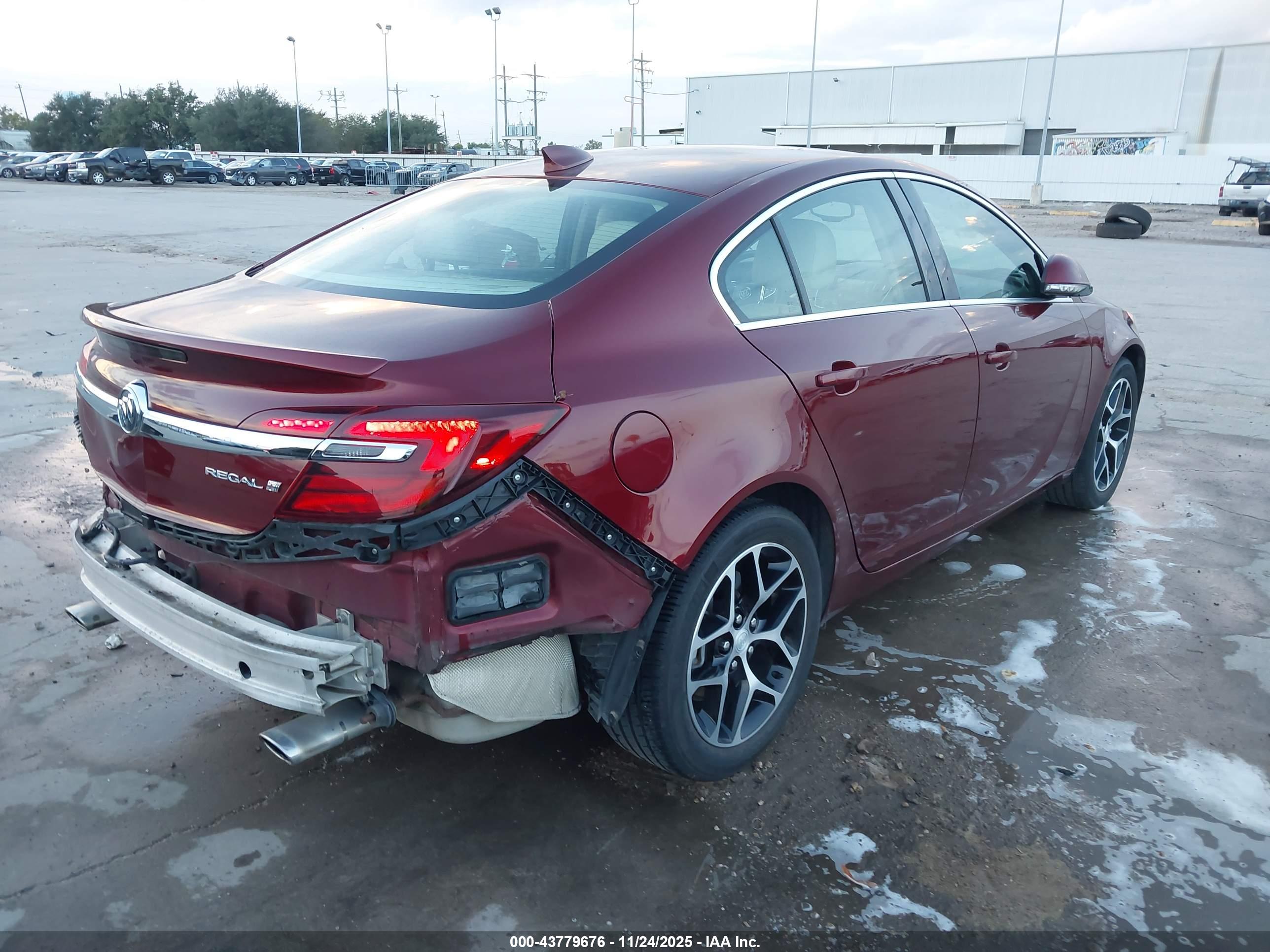 BUICK REGAL image 4