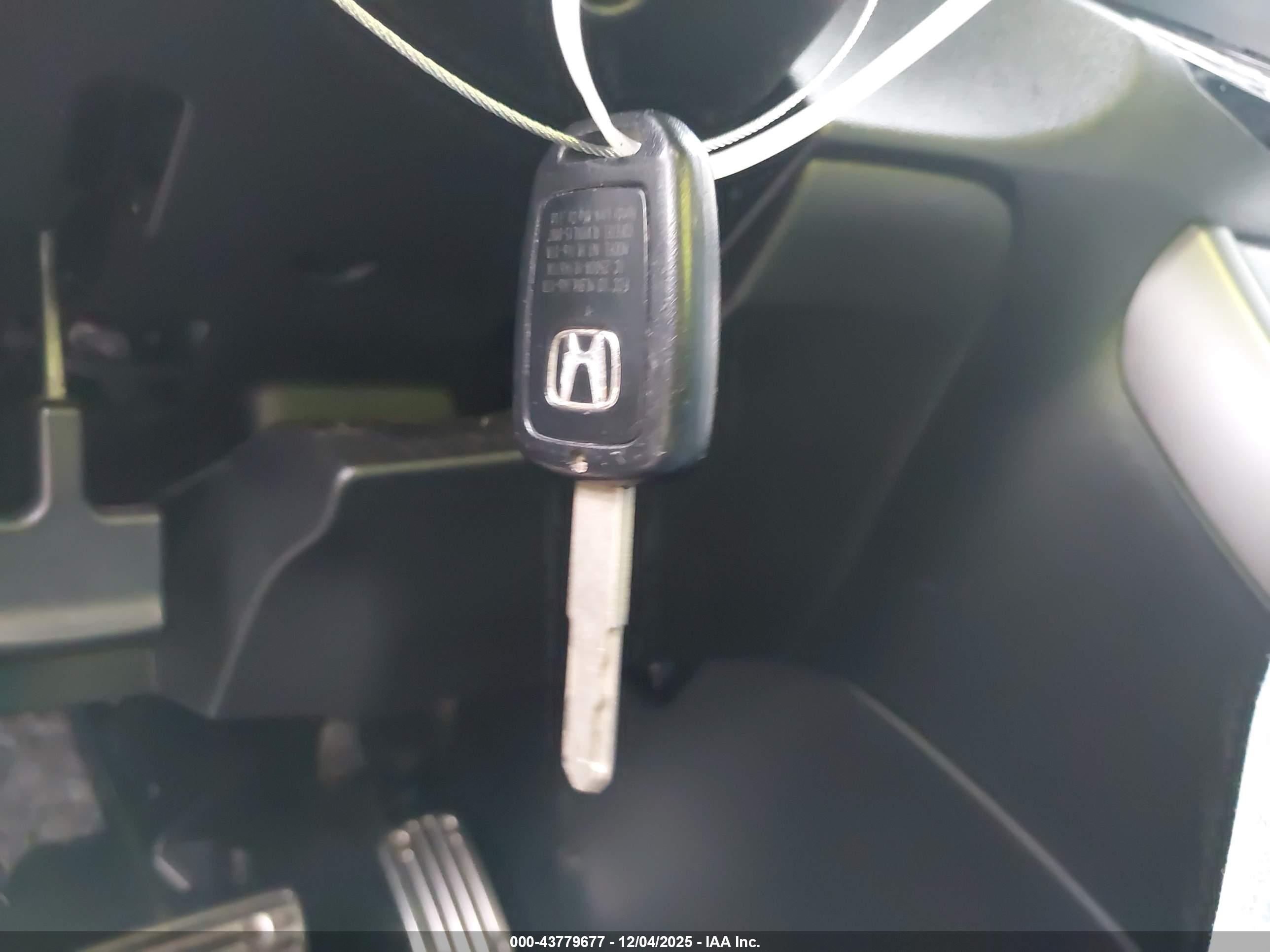 HONDA ACCORD image 11