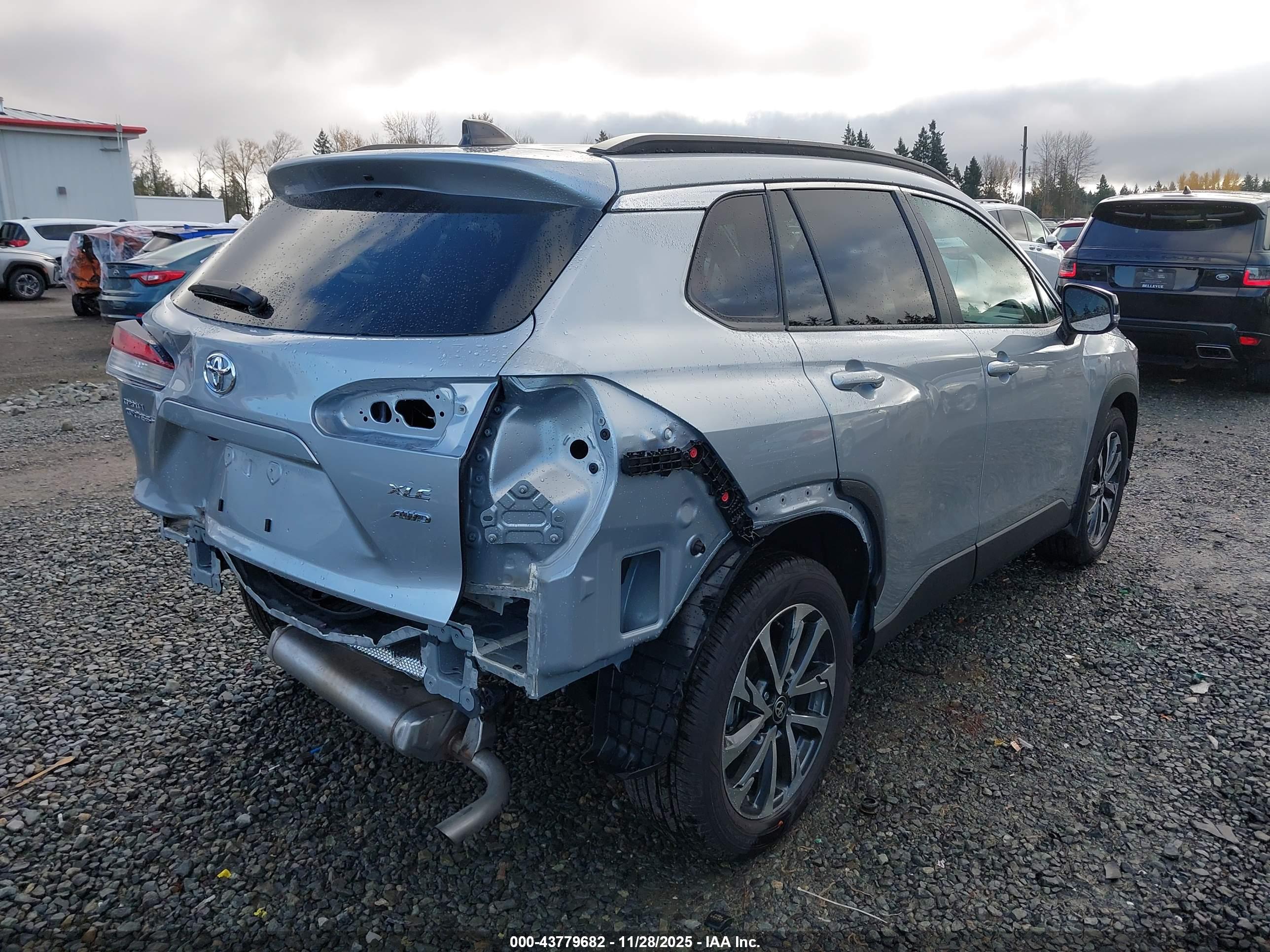 TOYOTA COROLLA image 4
