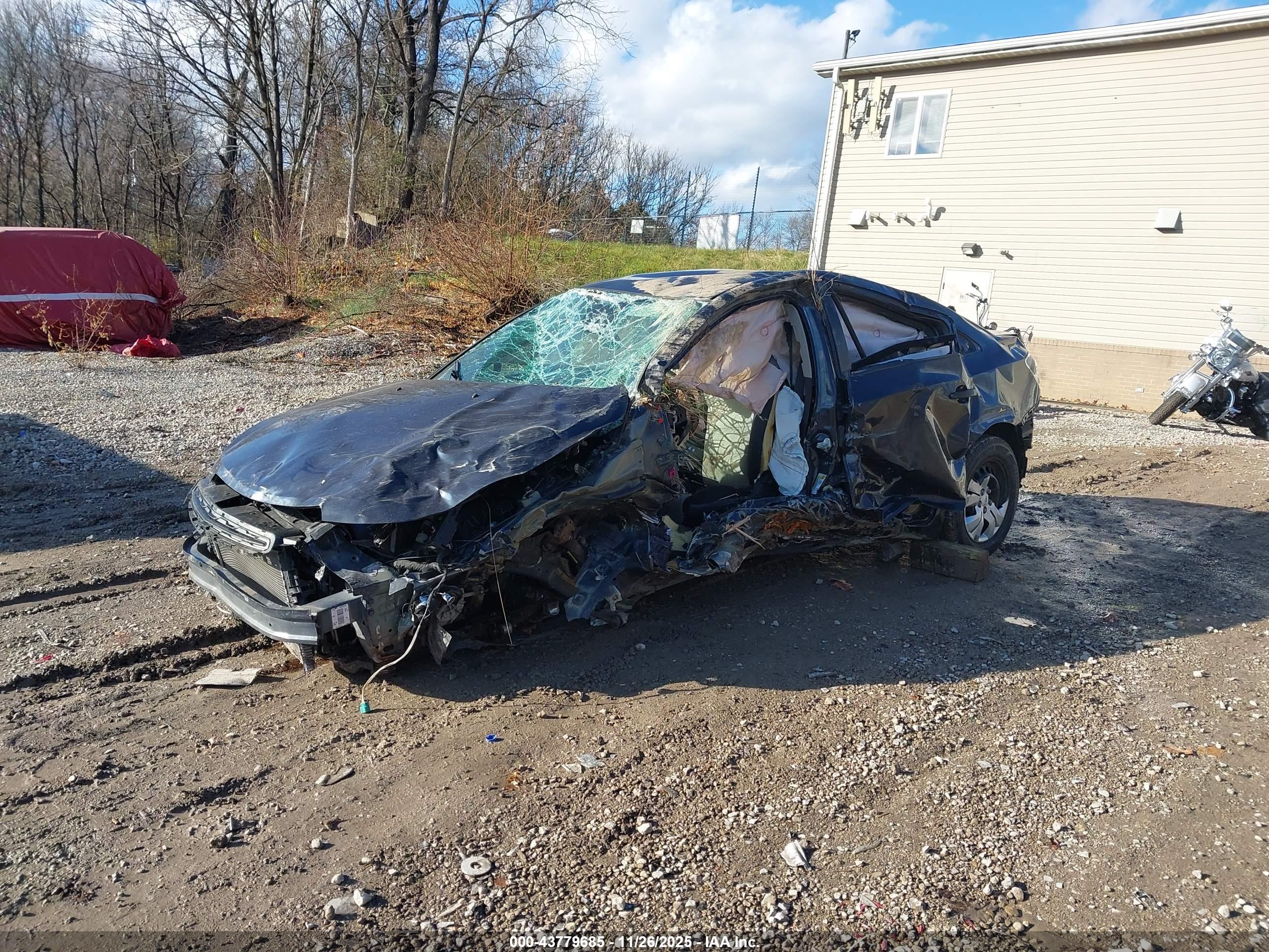 CHEVROLET CRUZE image 2
