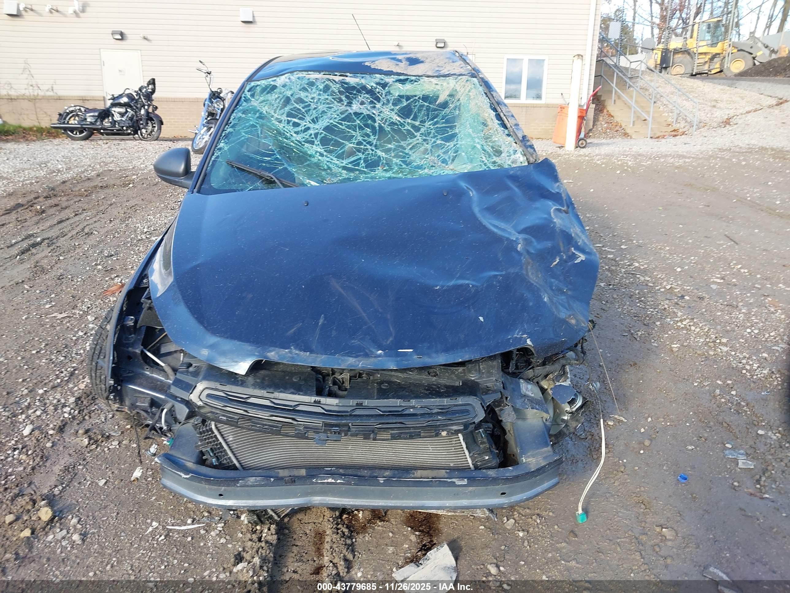 CHEVROLET CRUZE image 6