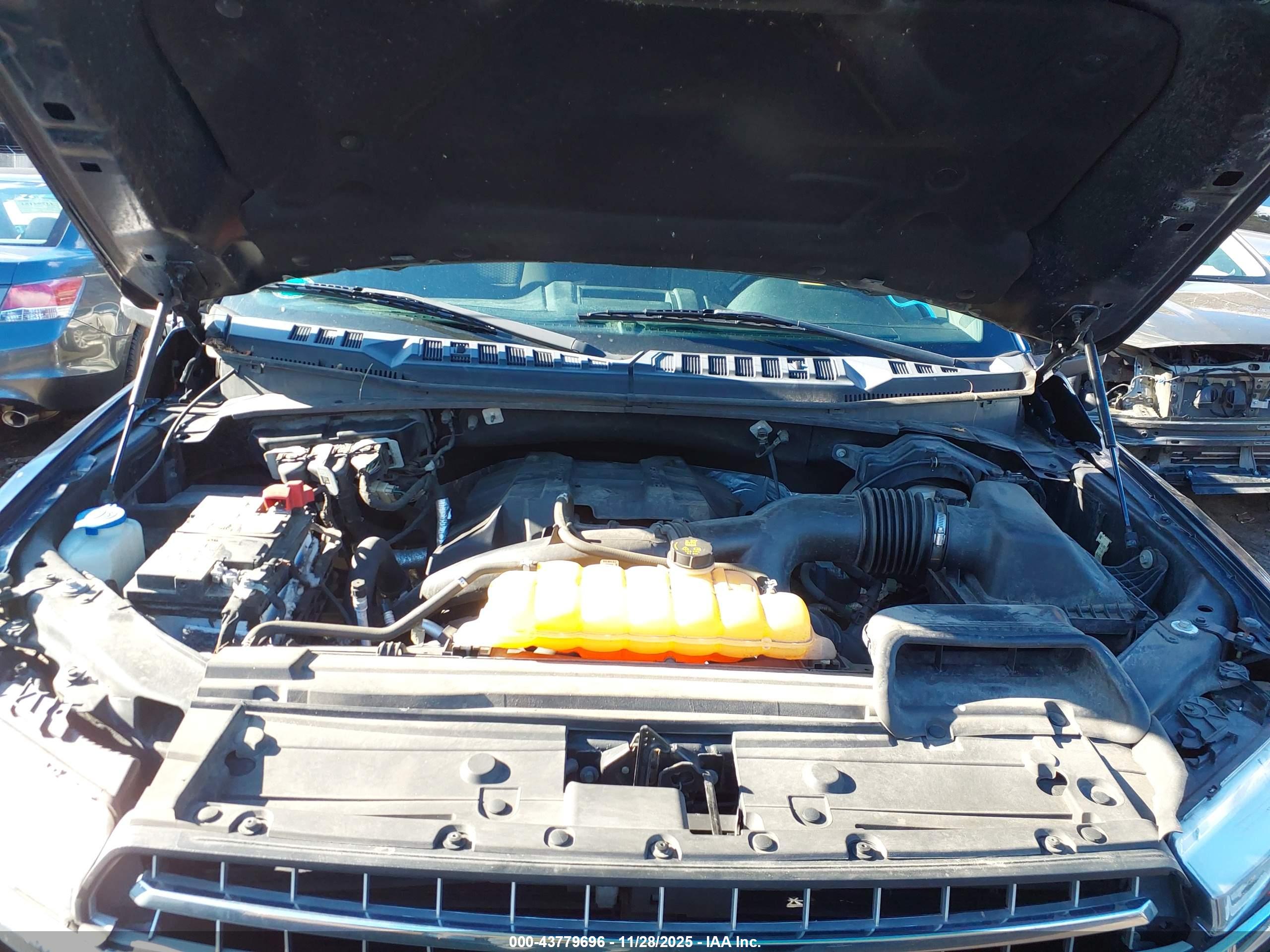 FORD F-150 image 10