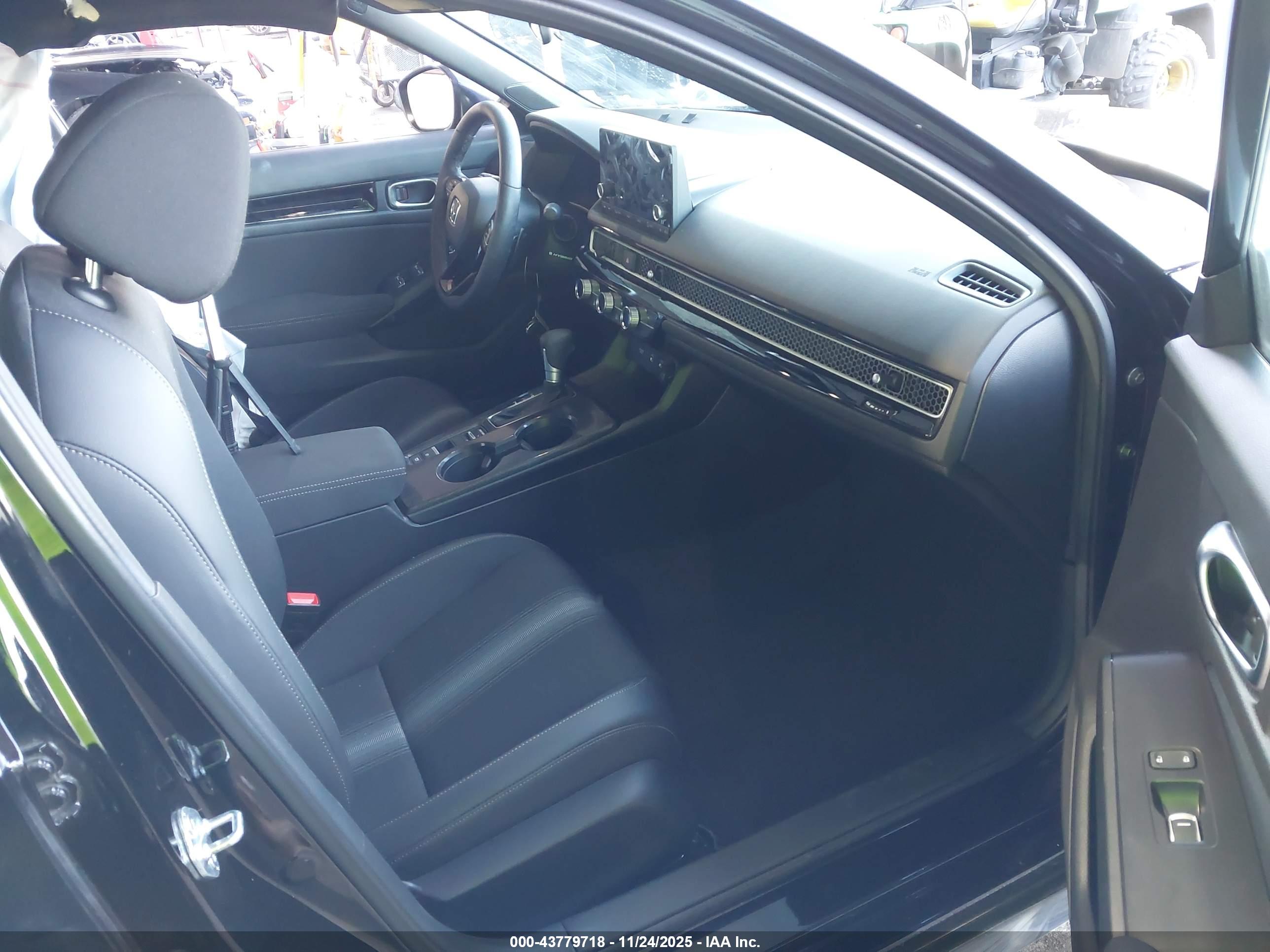 HONDA CIVIC image 5