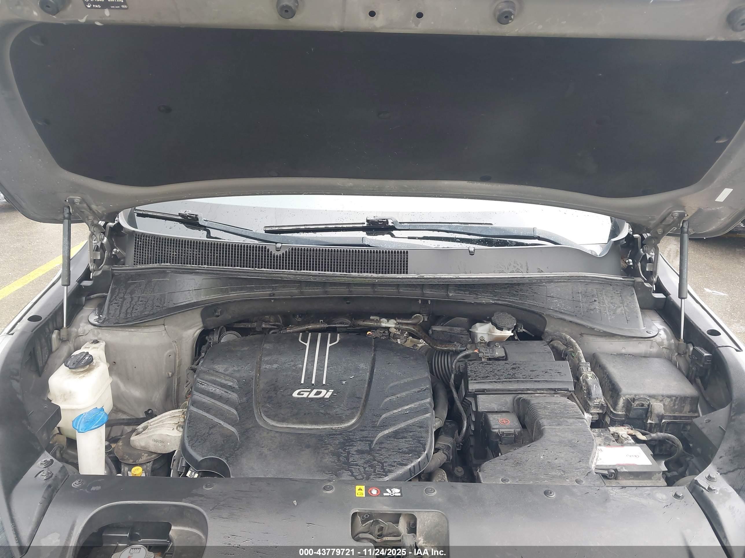 KIA SORENTO image 10