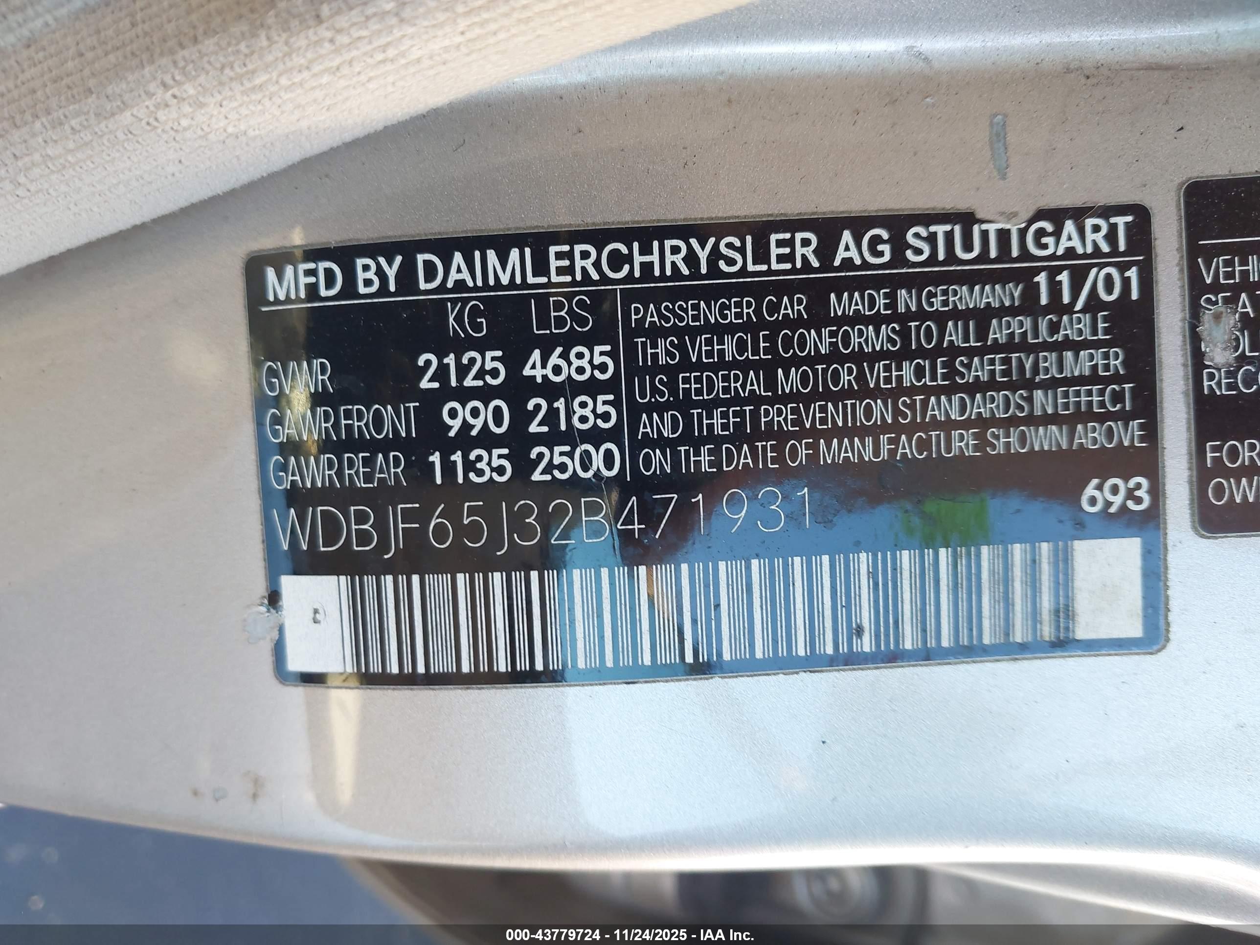 MERCEDES-BENZ E image 9