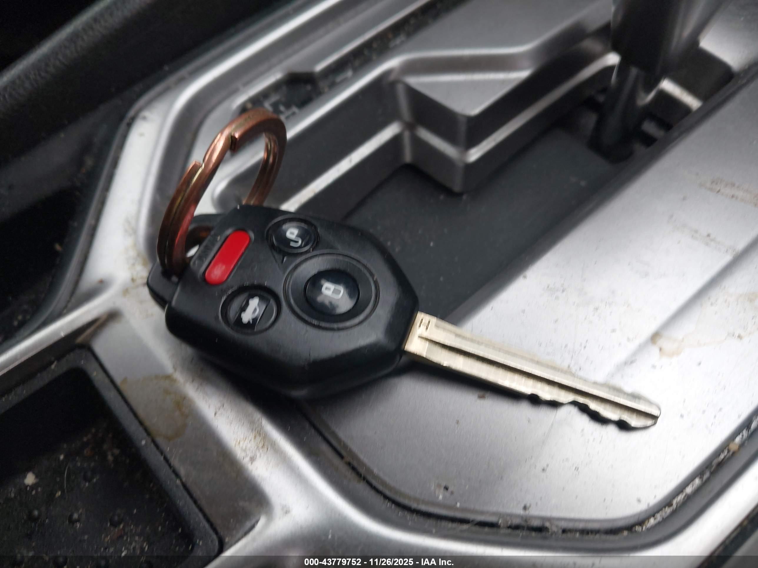 SUBARU FORESTER image 11