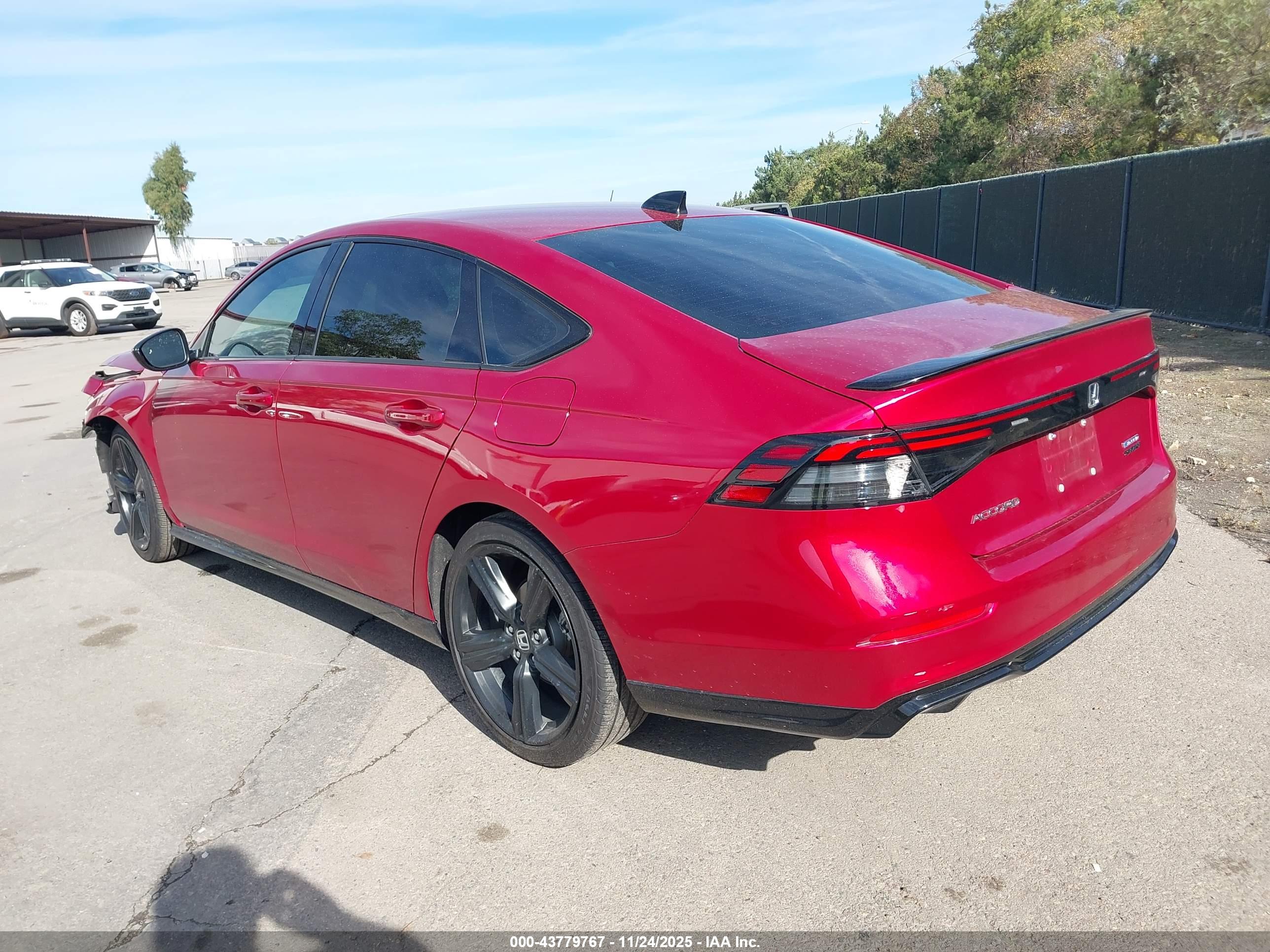 HONDA ACCORD image 3