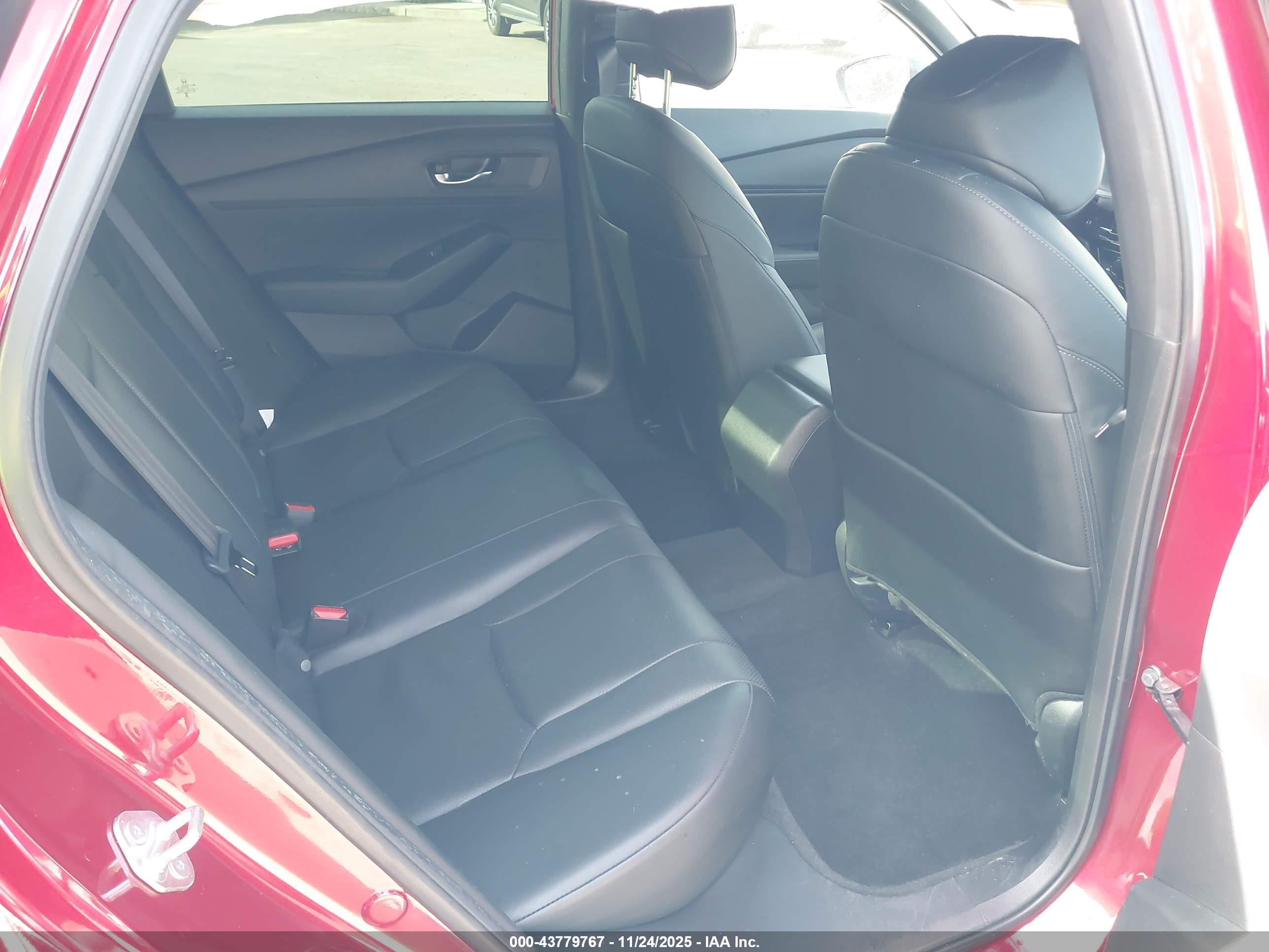 HONDA ACCORD image 8