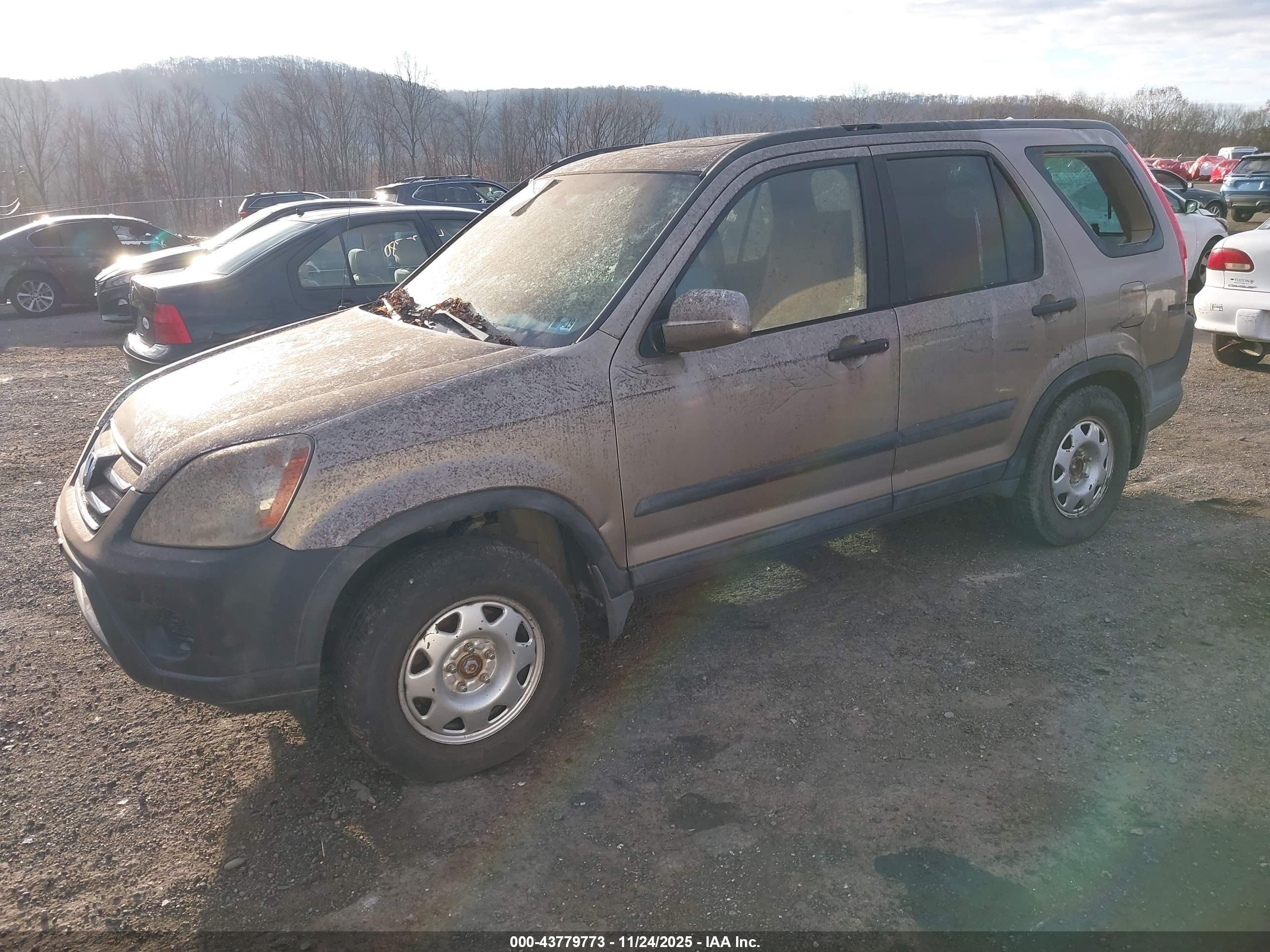 HONDA CR-V image 2