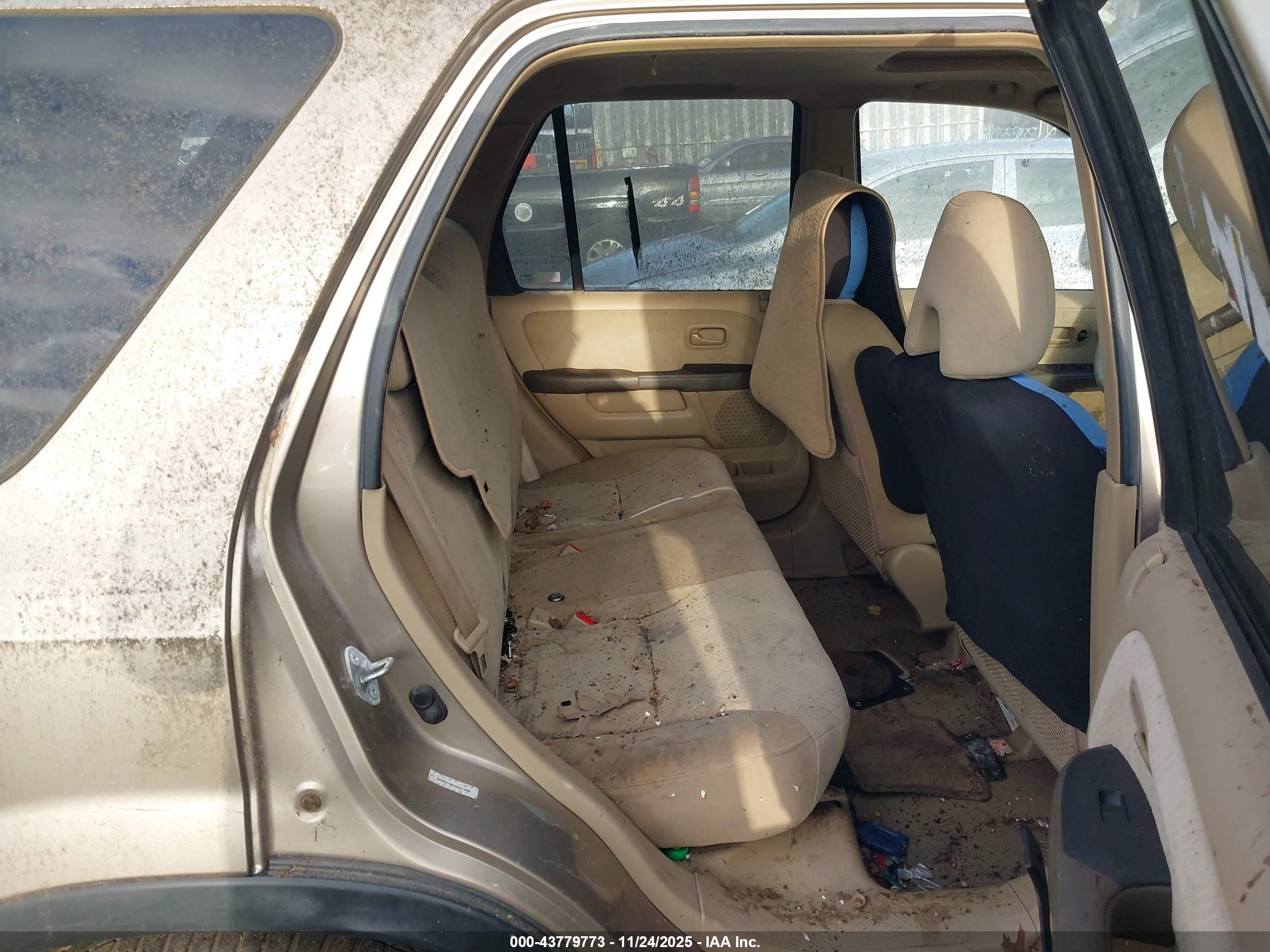 HONDA CR-V image 8