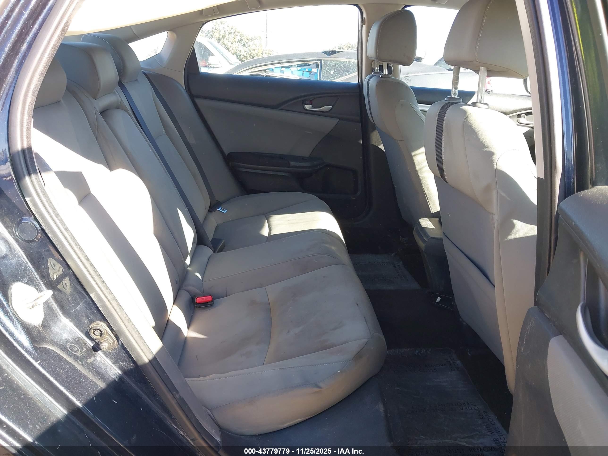 HONDA CIVIC image 8