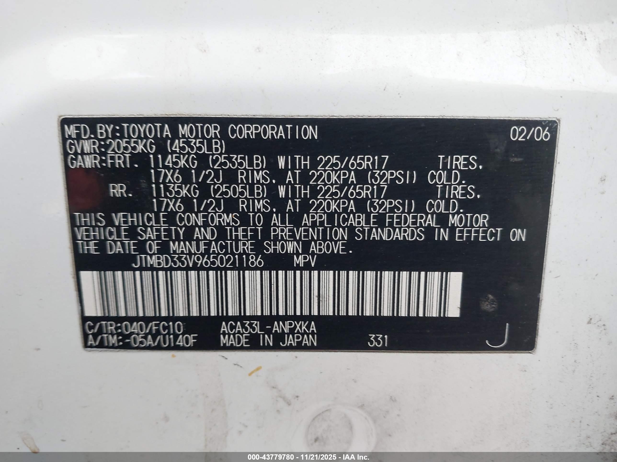 TOYOTA RAV4 image 9