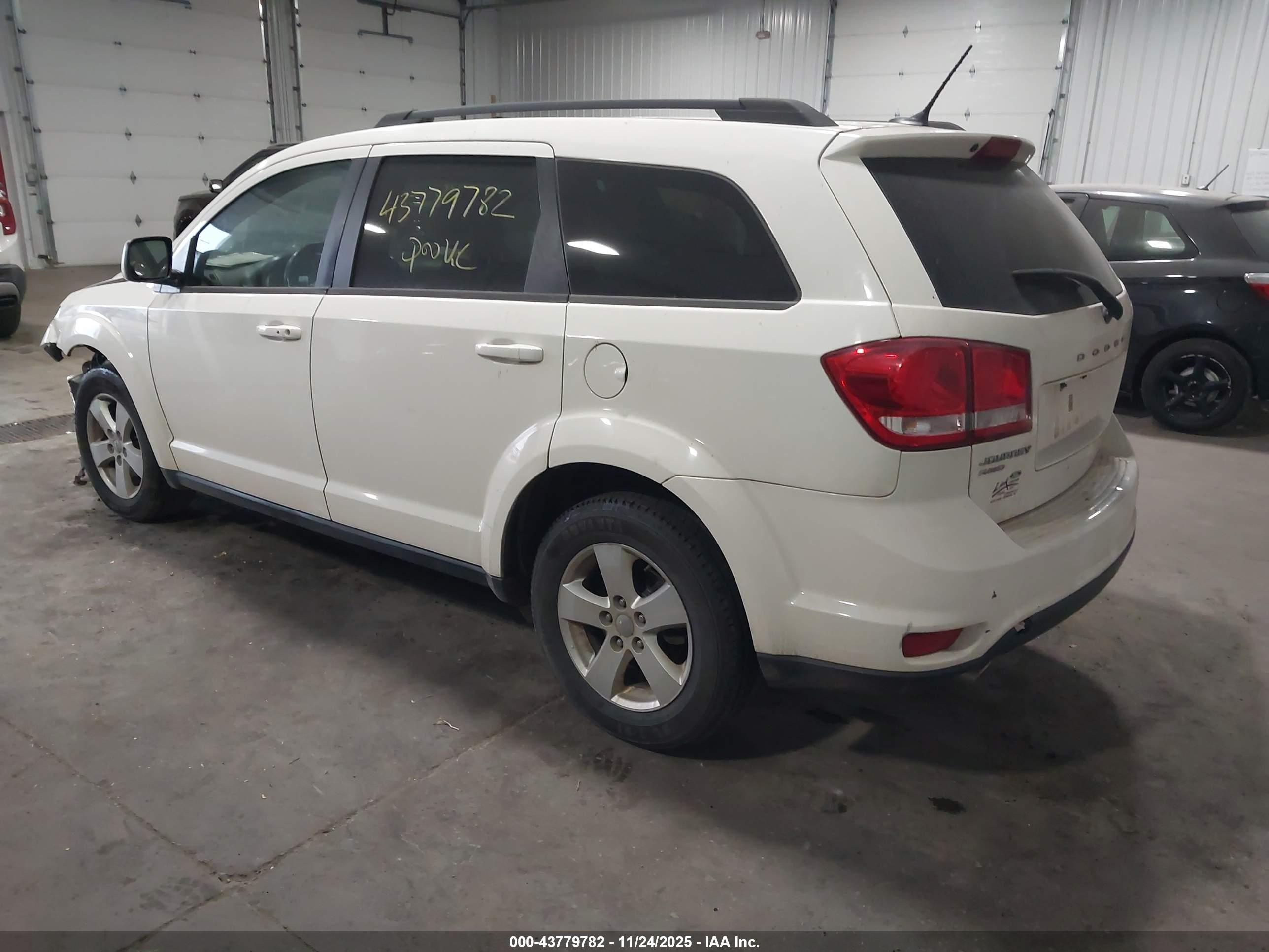 DODGE JOURNEY image 3