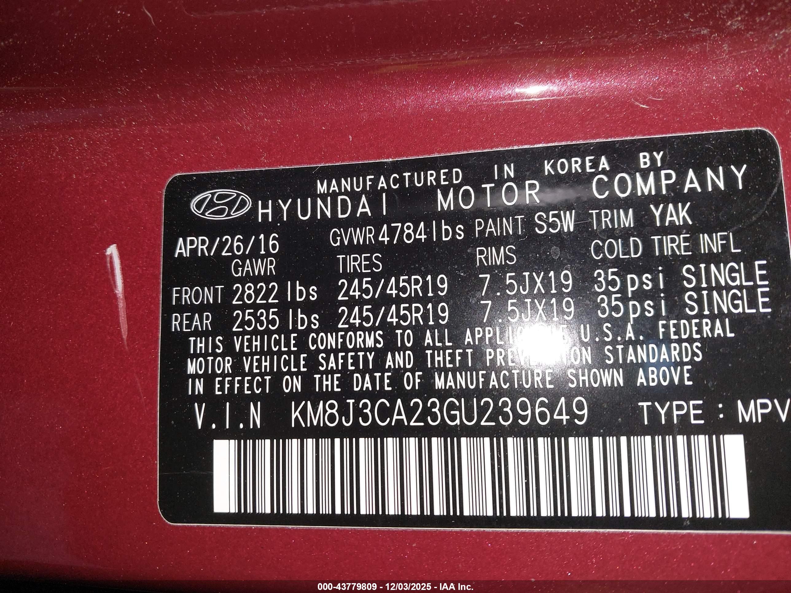 HYUNDAI TUCSON image 9