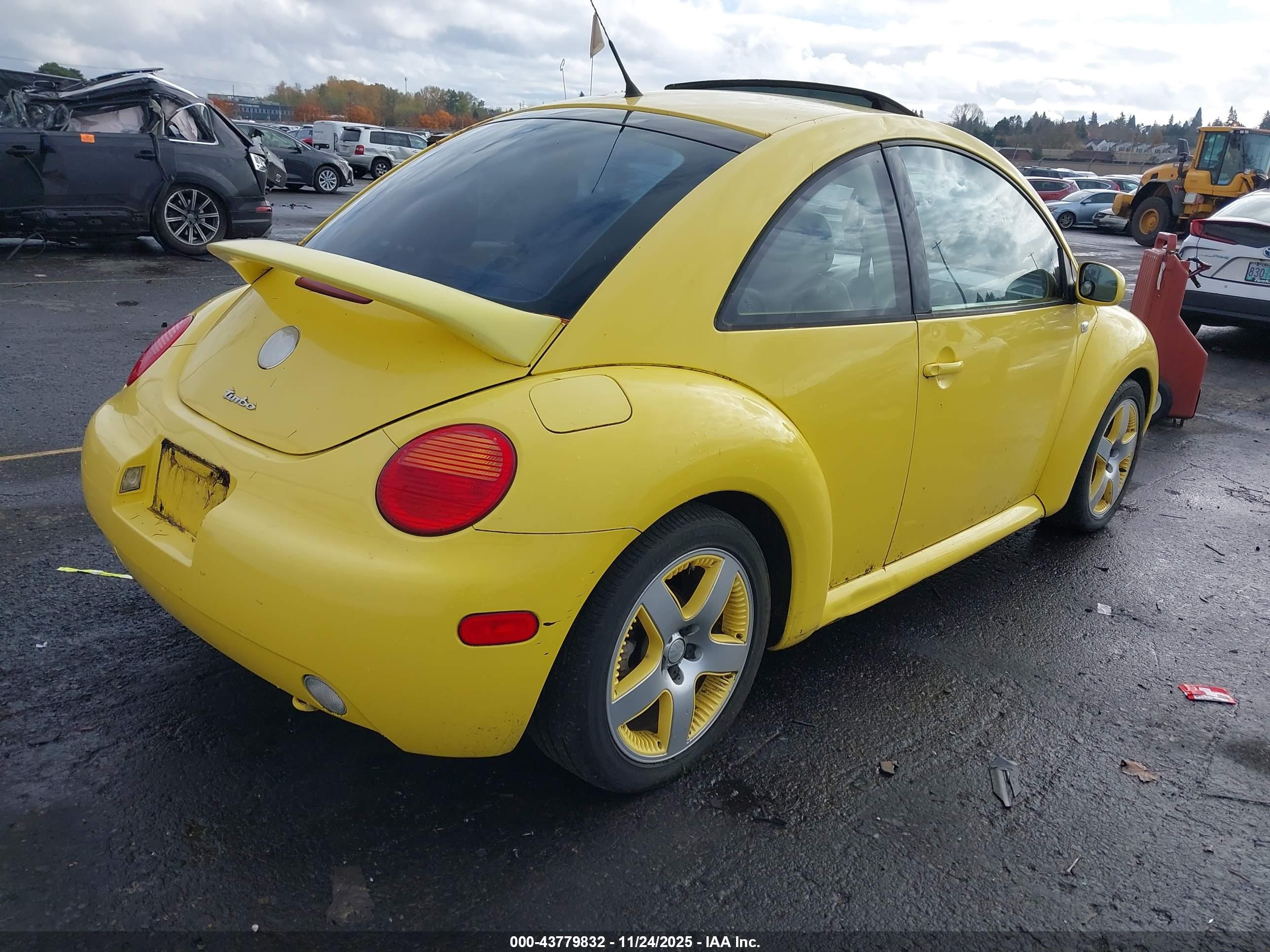 VOLKSWAGEN NEW image 4