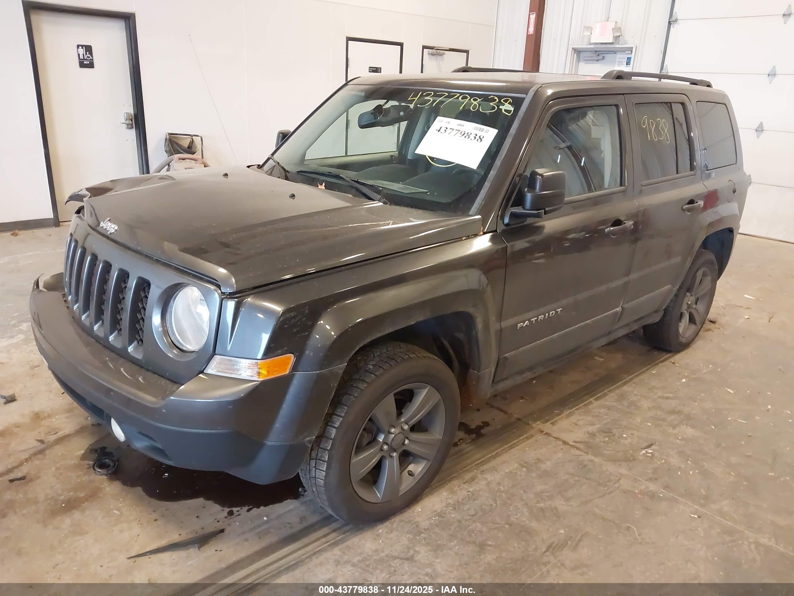 JEEP PATRIOT image 2