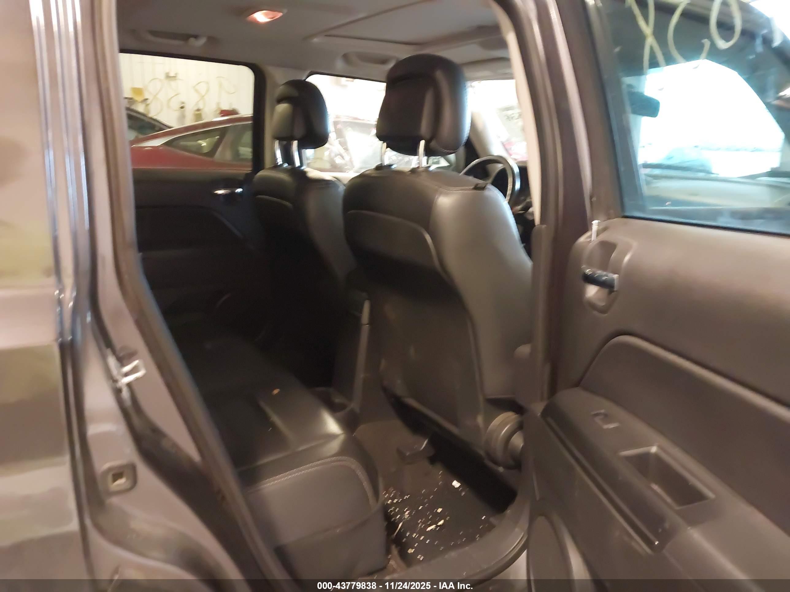 JEEP PATRIOT image 8