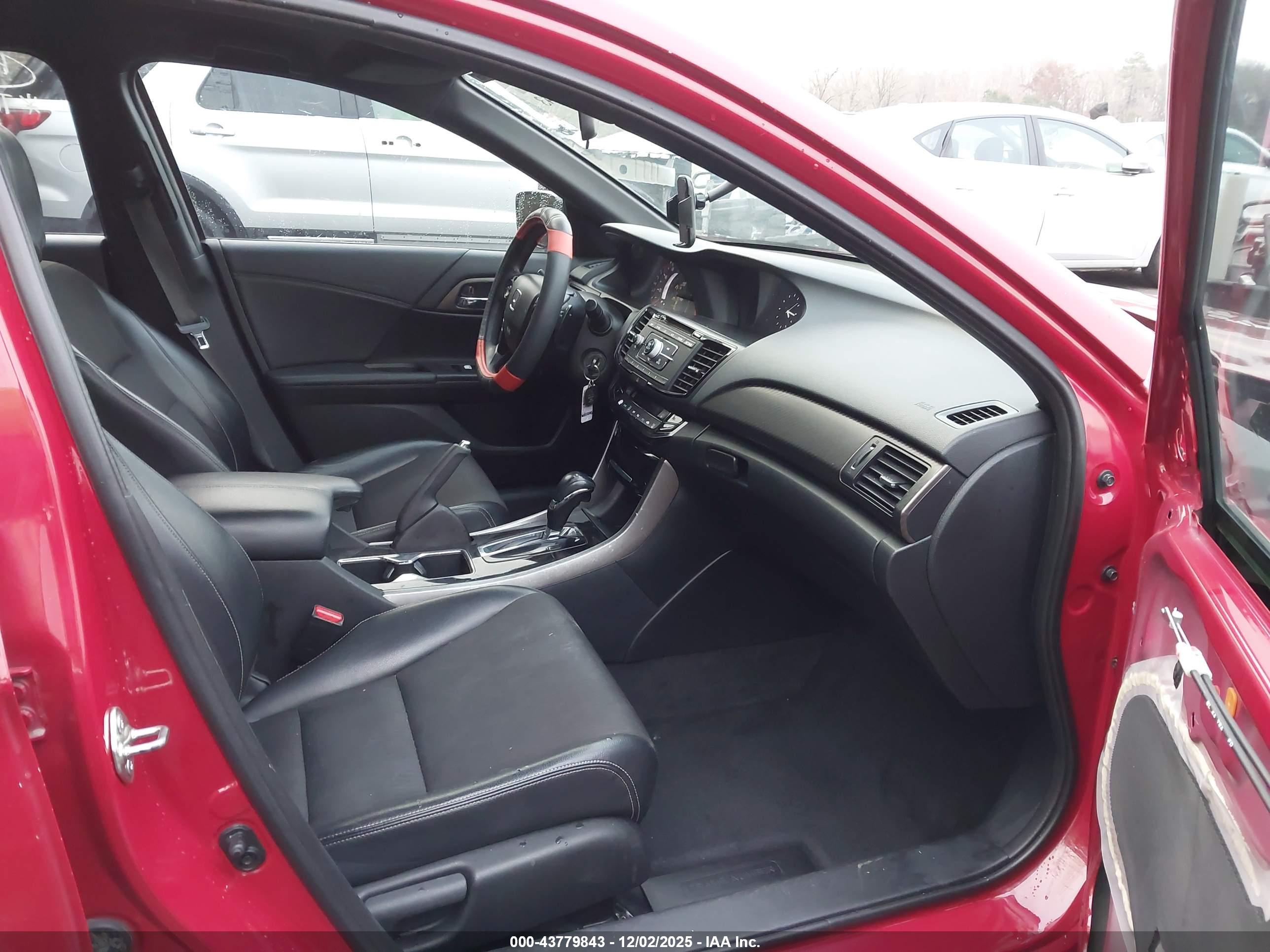 HONDA ACCORD image 5