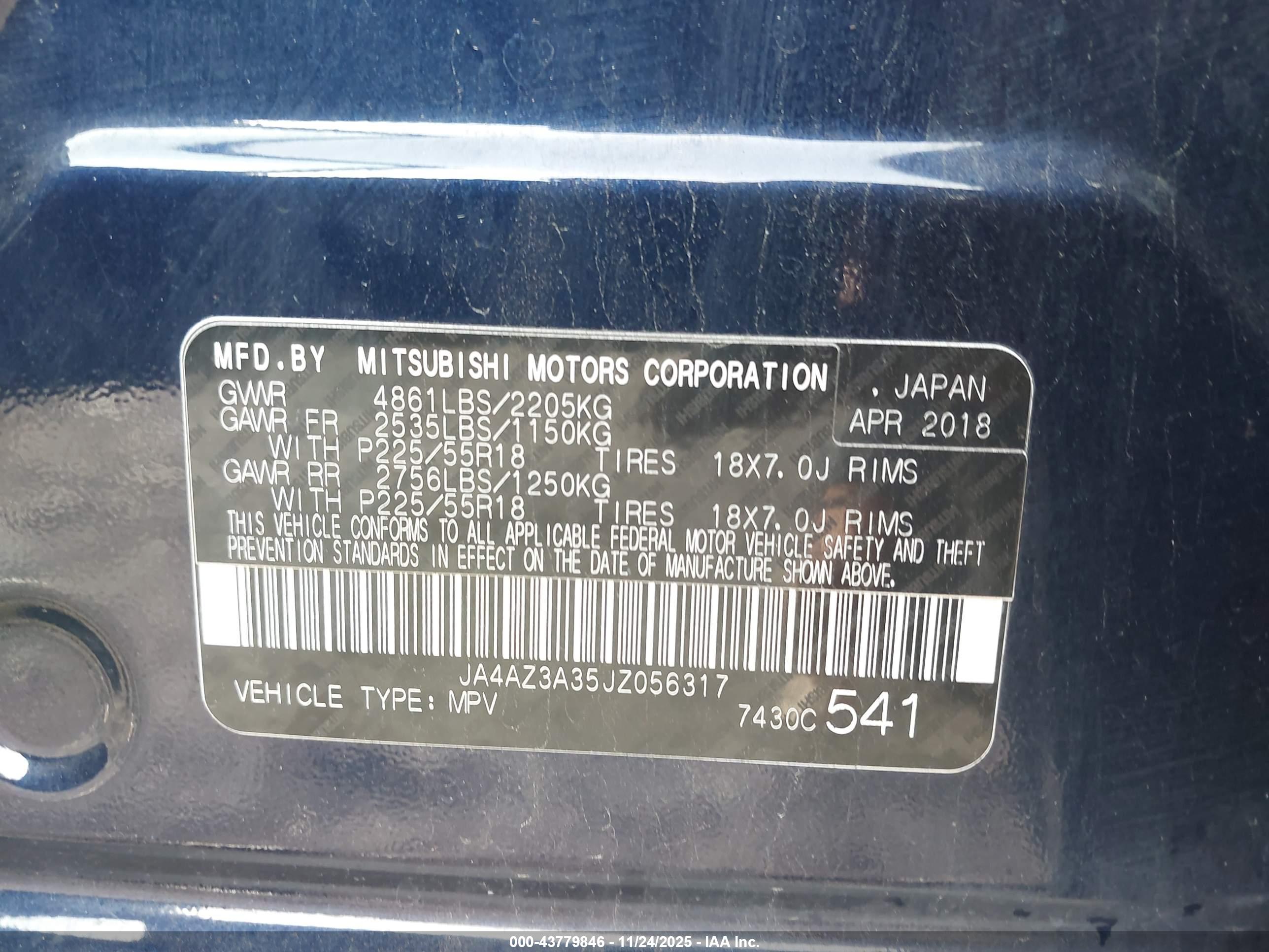 MITSUBISHI OUTLANDER image 9