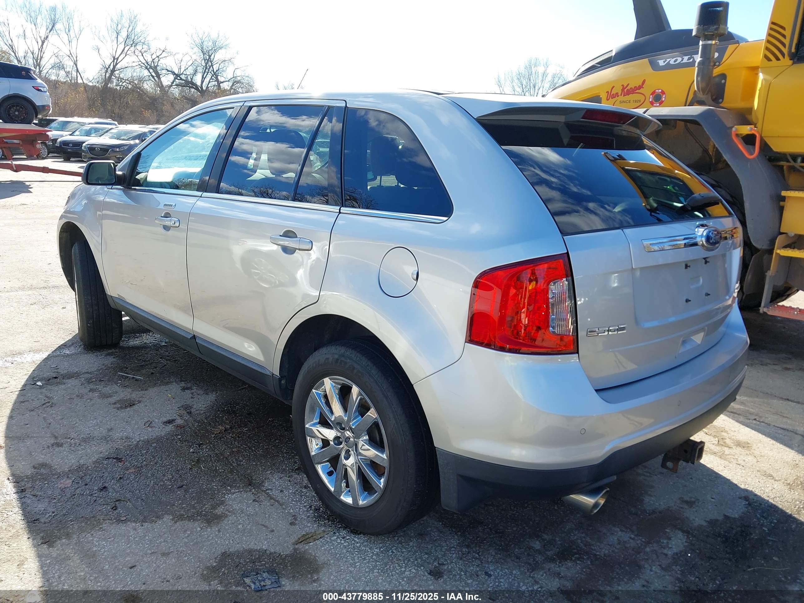 FORD EDGE image 3