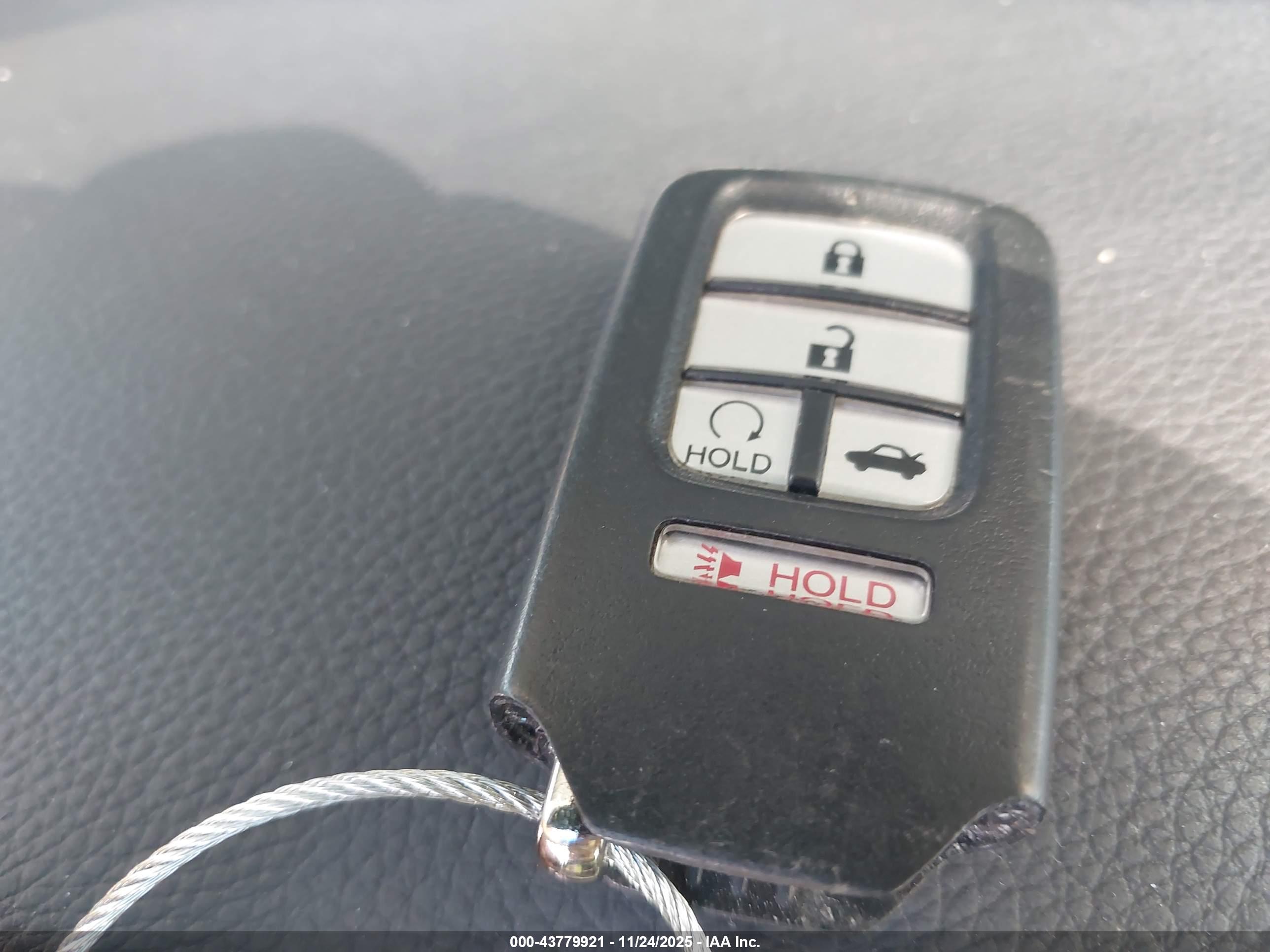 HONDA ACCORD image 11