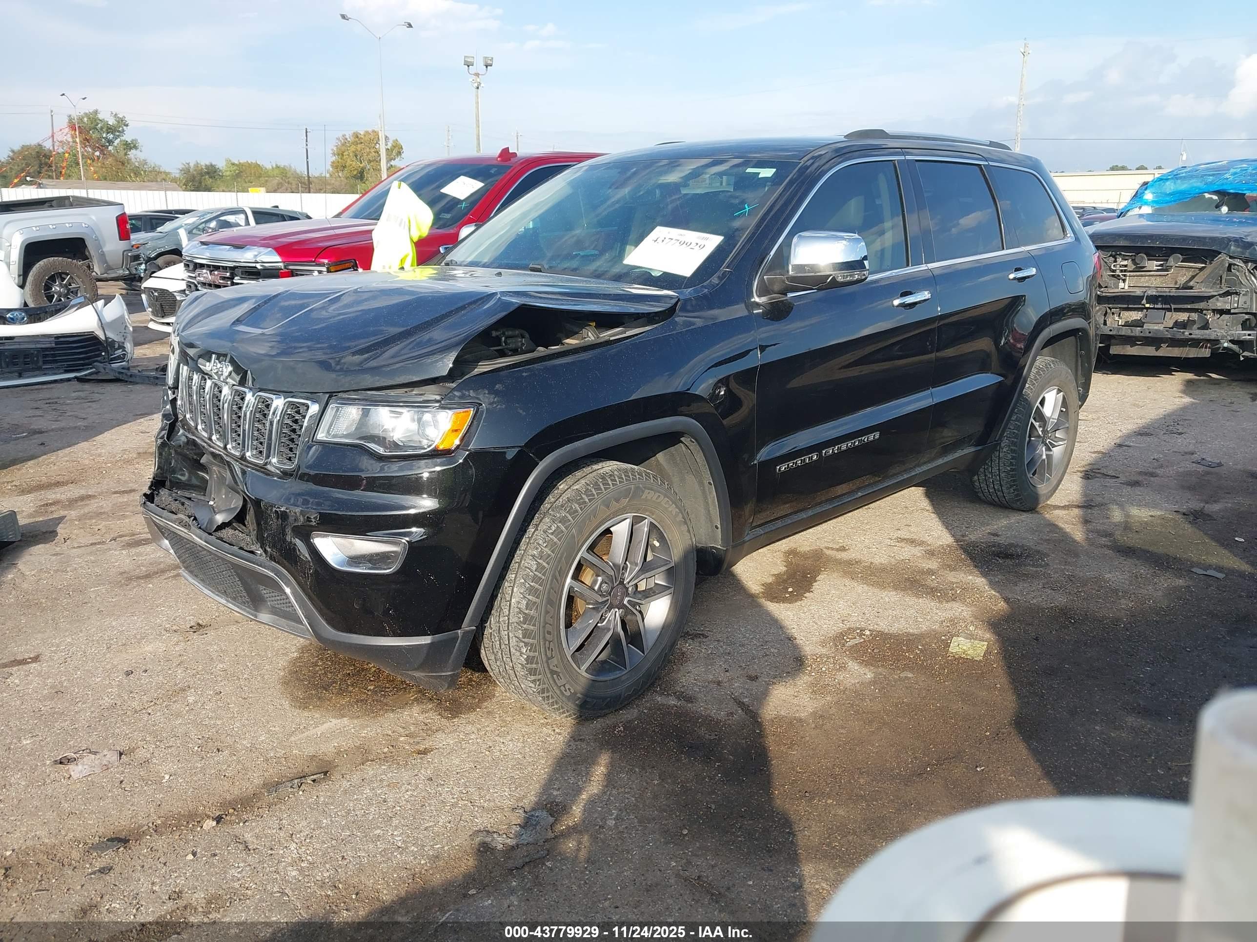 JEEP GRAND image 2