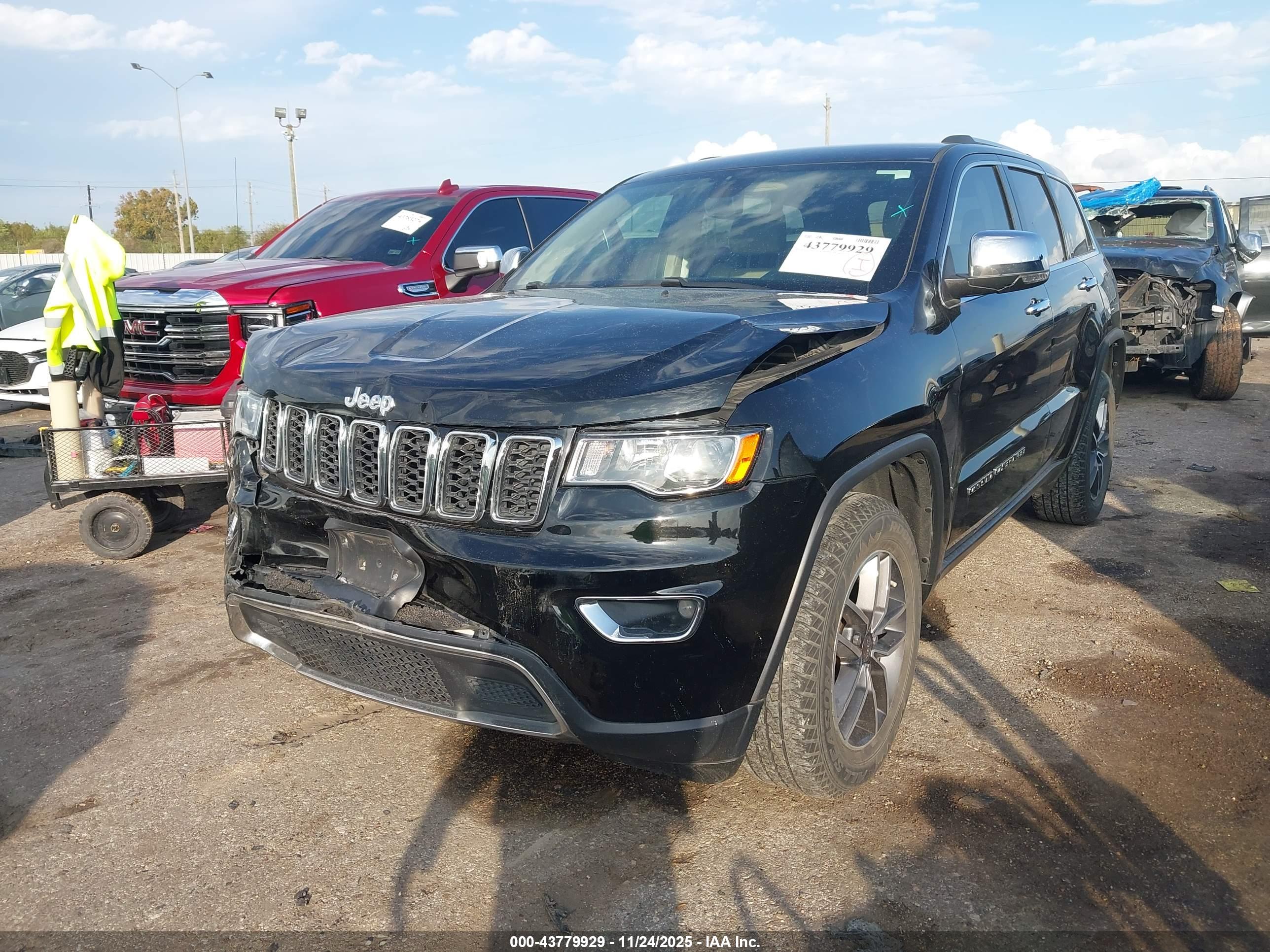 JEEP GRAND image 6