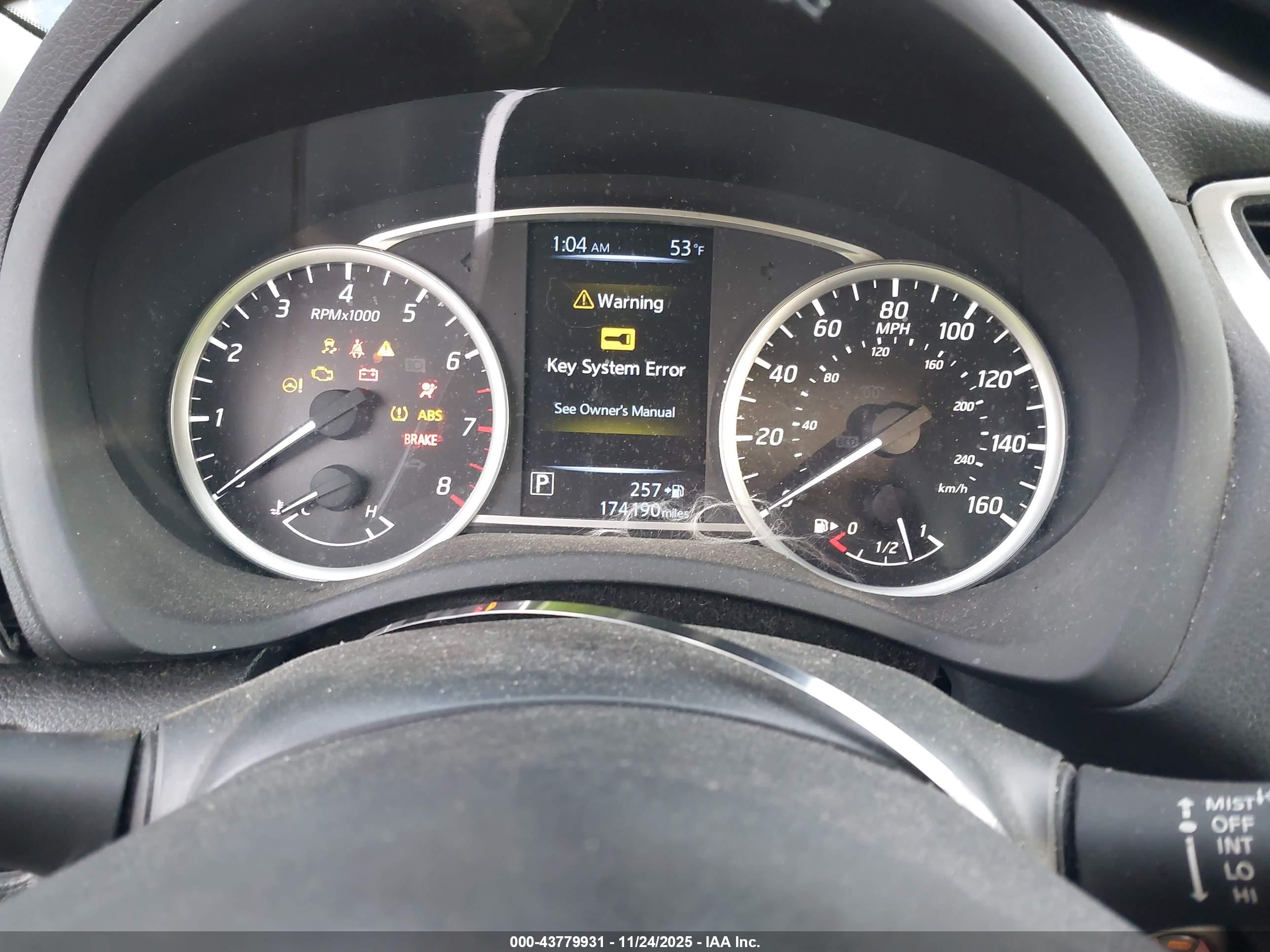 NISSAN SENTRA image 7