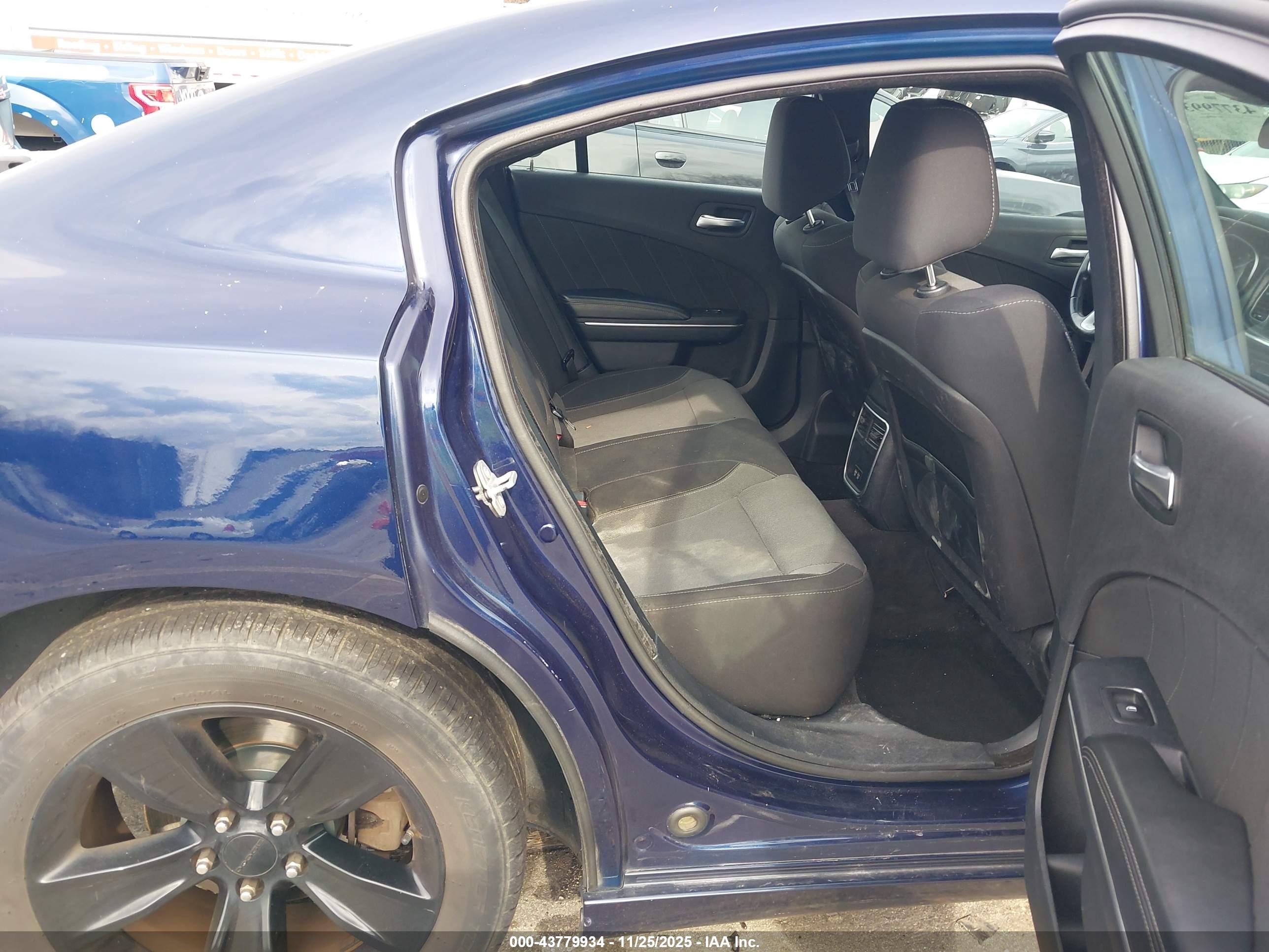 DODGE CHARGER image 8
