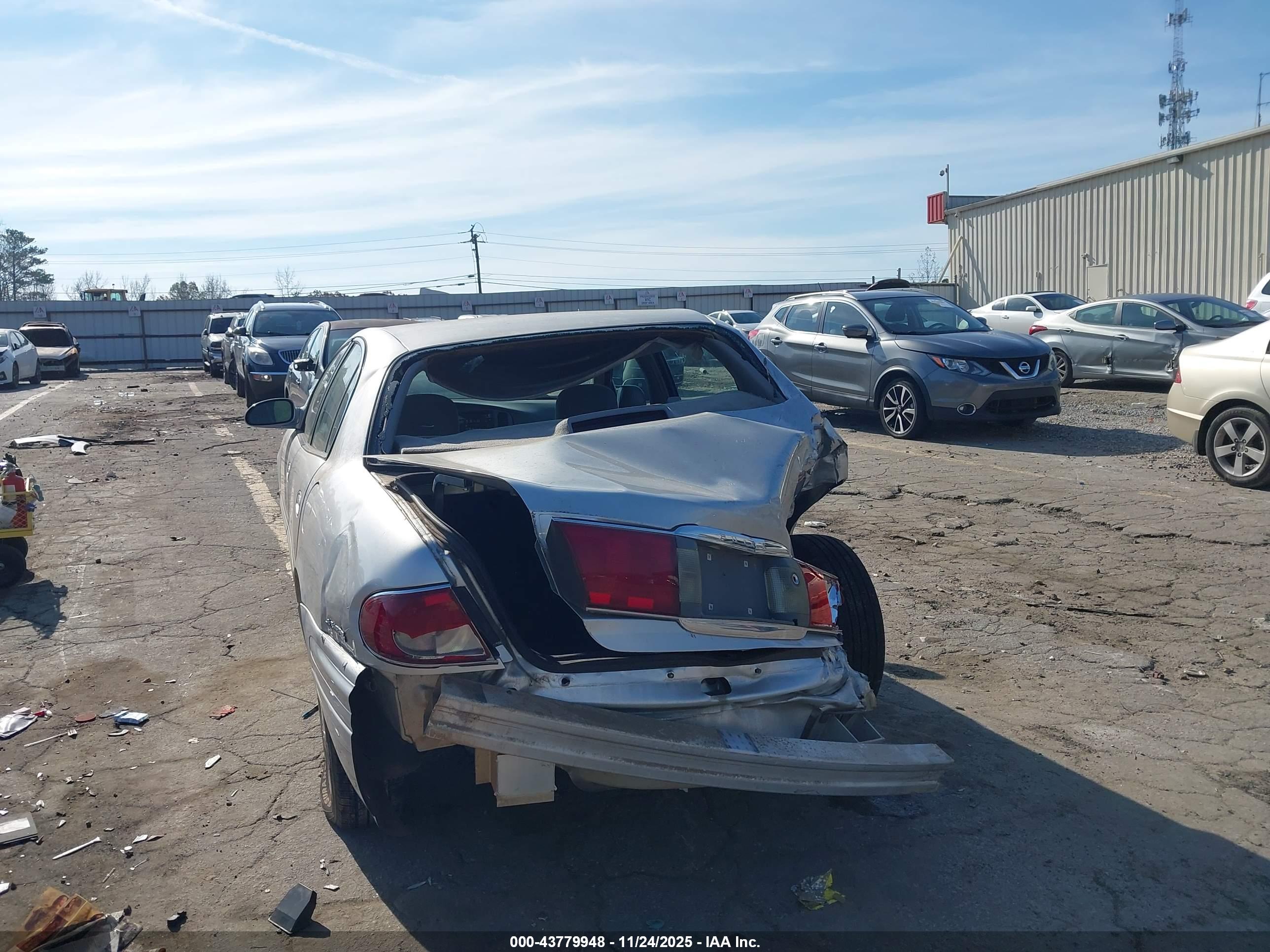 BUICK LESABRE image 3