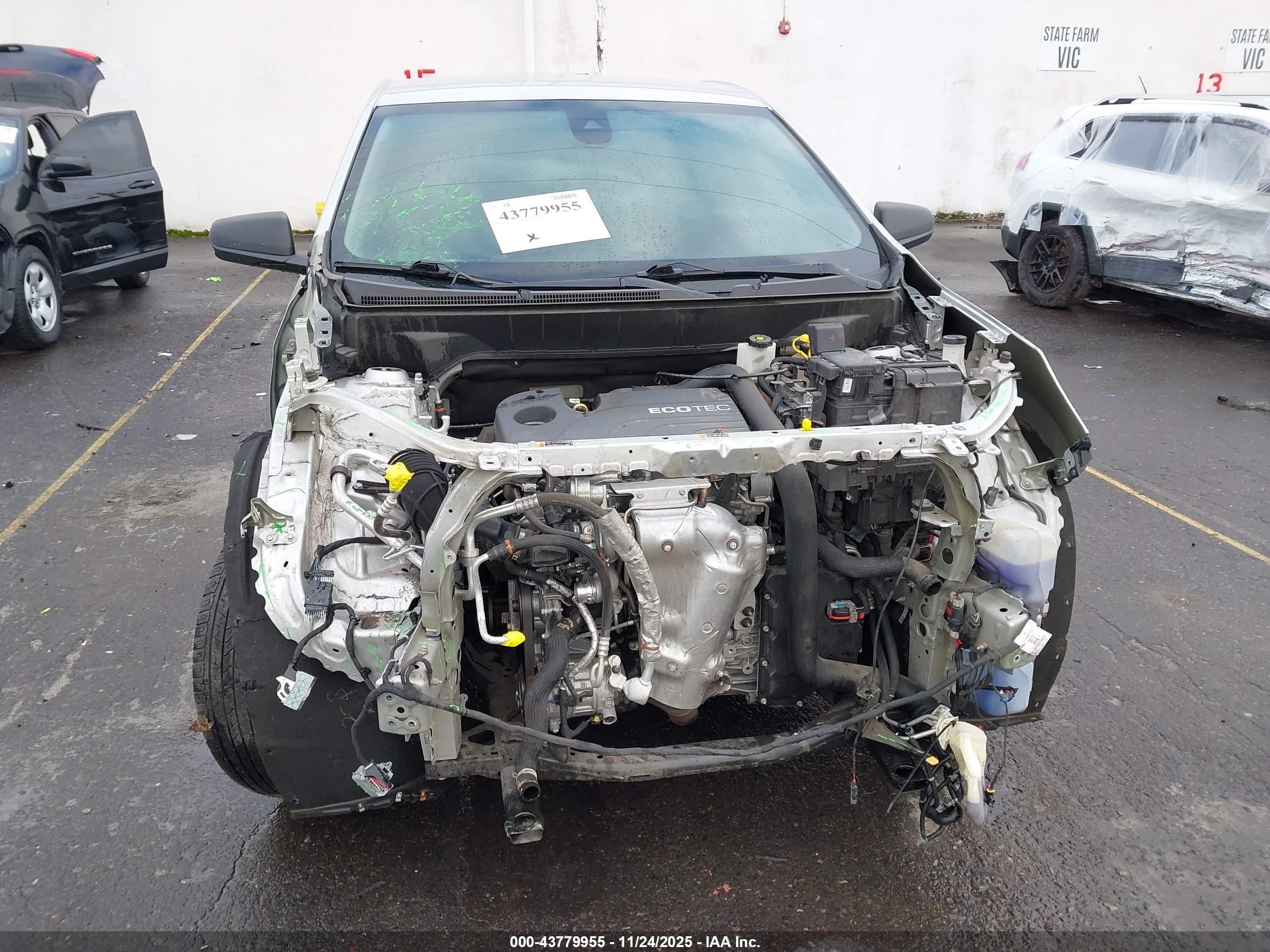 CHEVROLET EQUINOX image 6