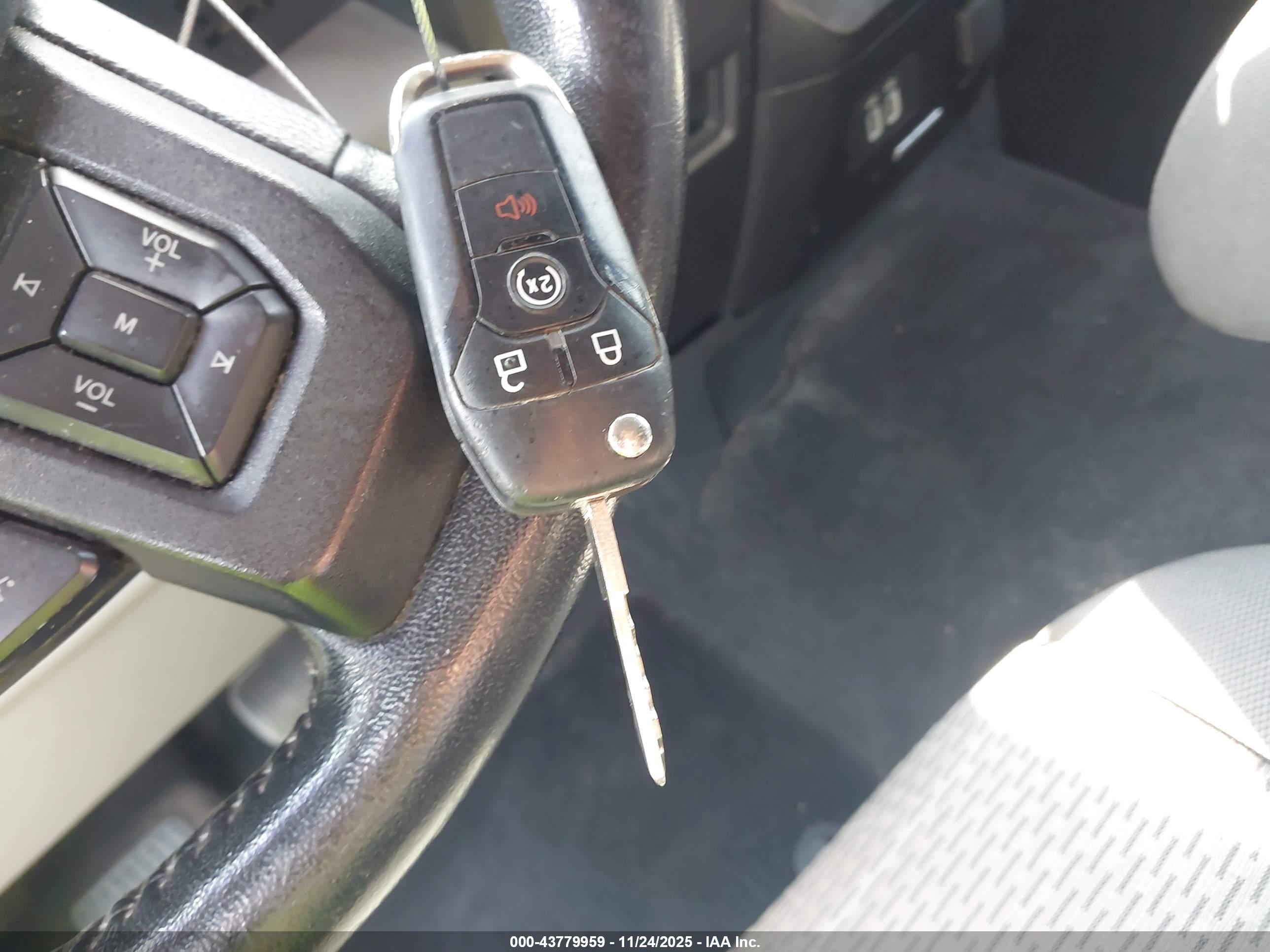 FORD F-150 image 11