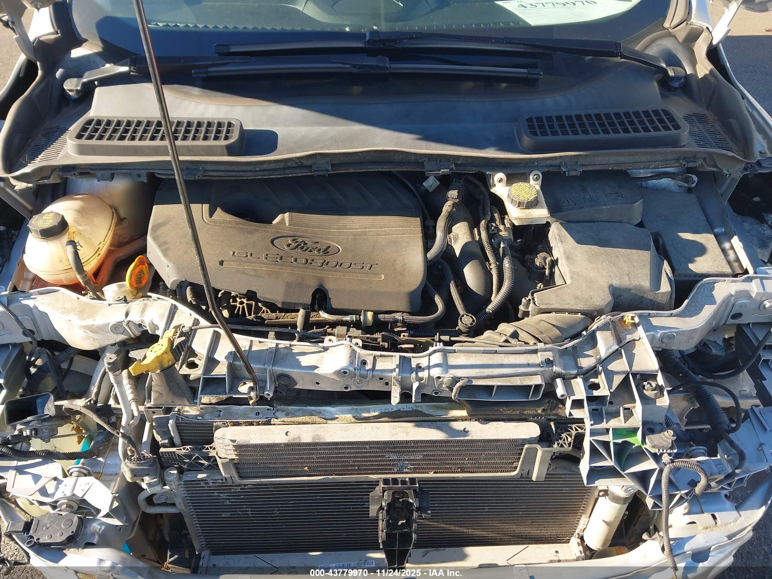 FORD ESCAPE image 10