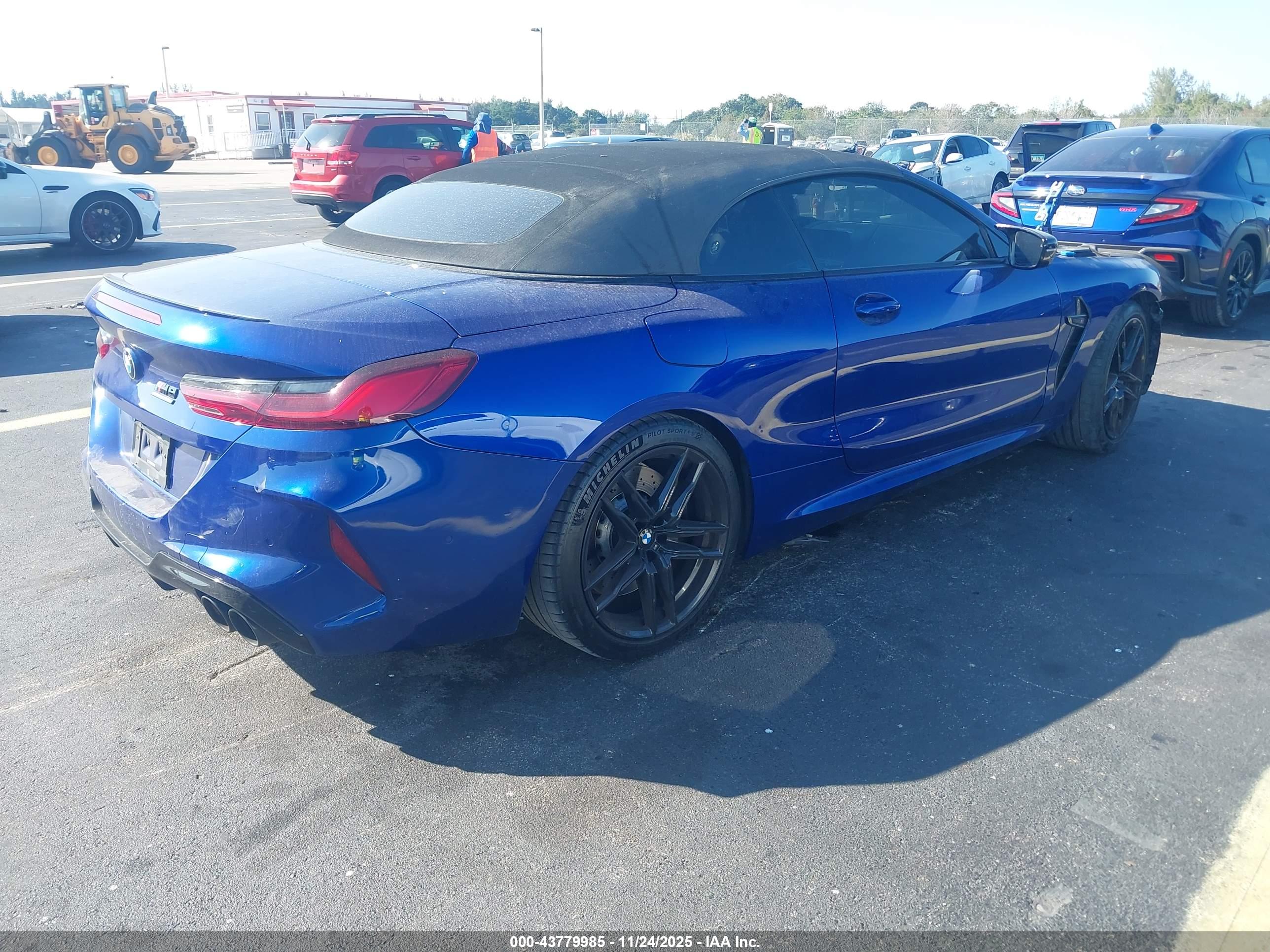 BMW M8 image 4