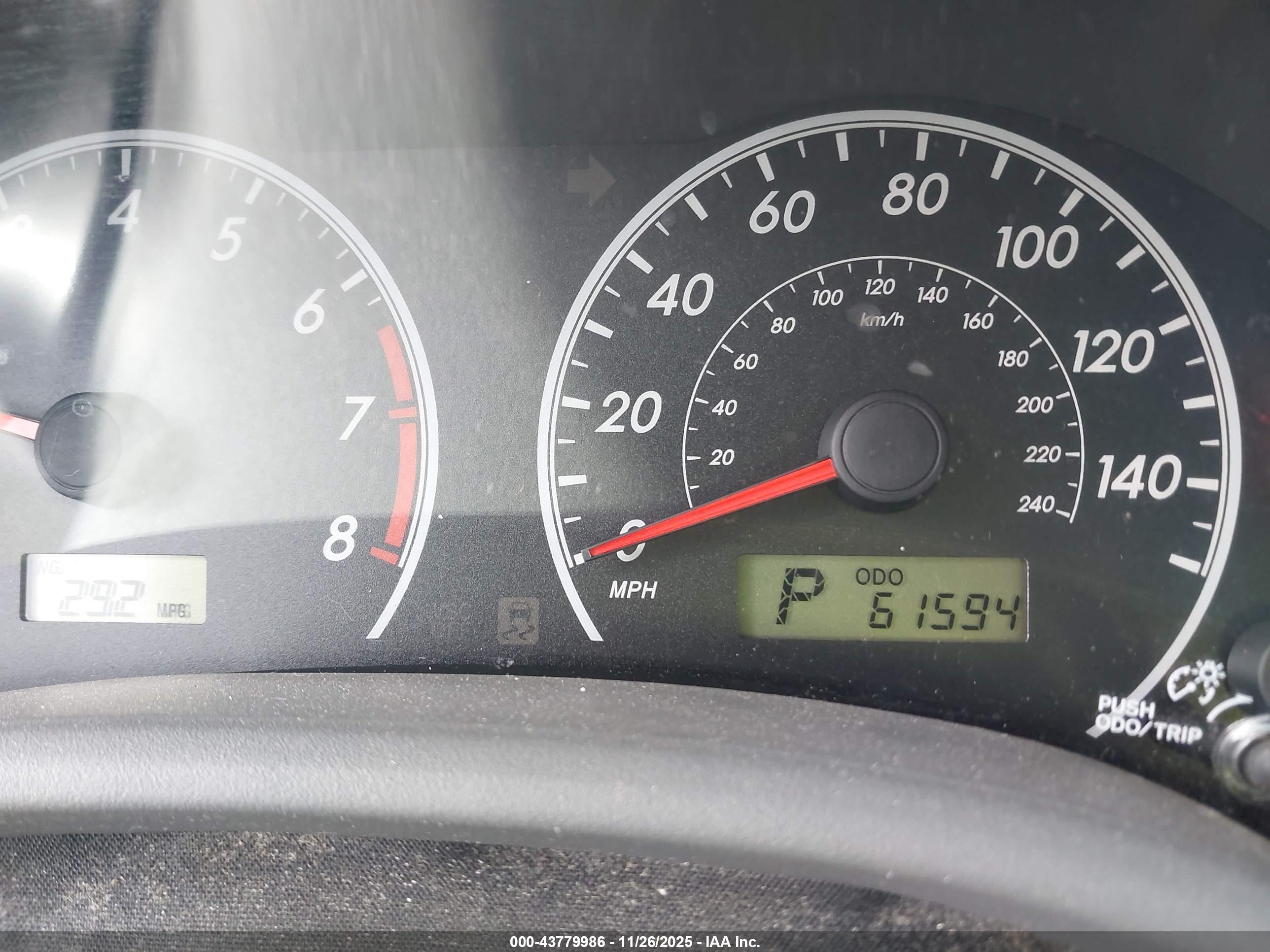 TOYOTA COROLLA image 7