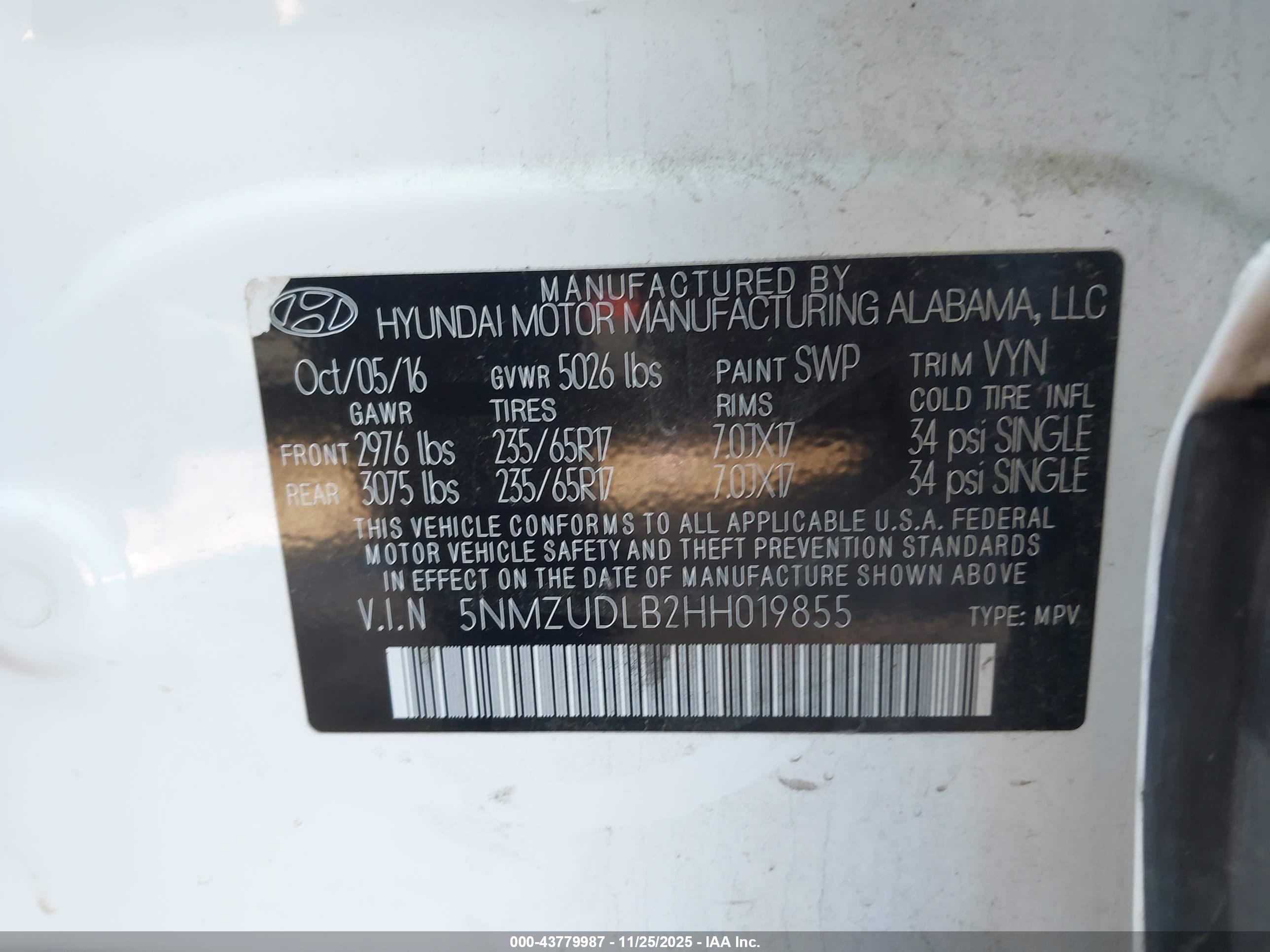 HYUNDAI SANTA image 9