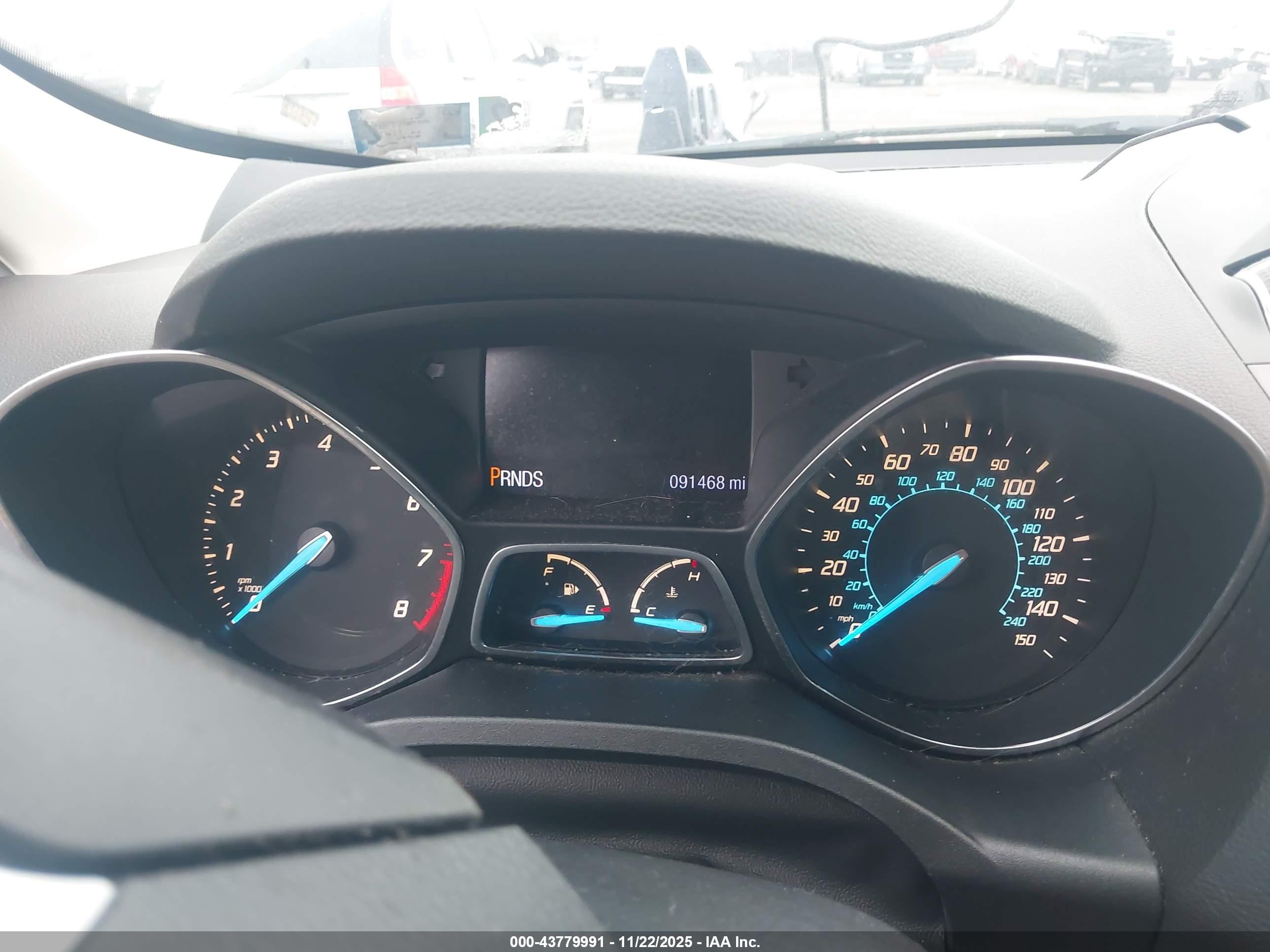 FORD ESCAPE image 7