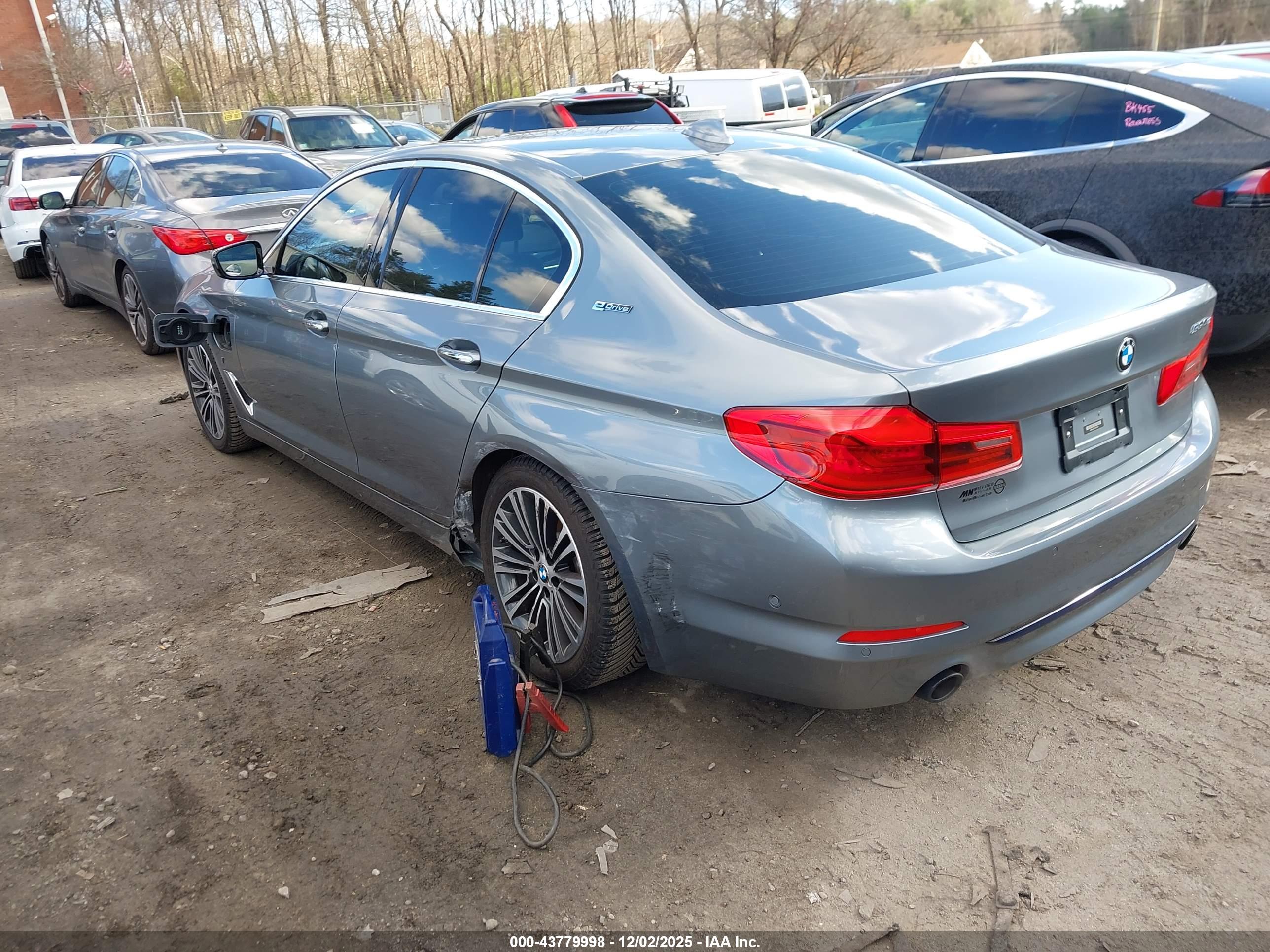BMW 530E image 3