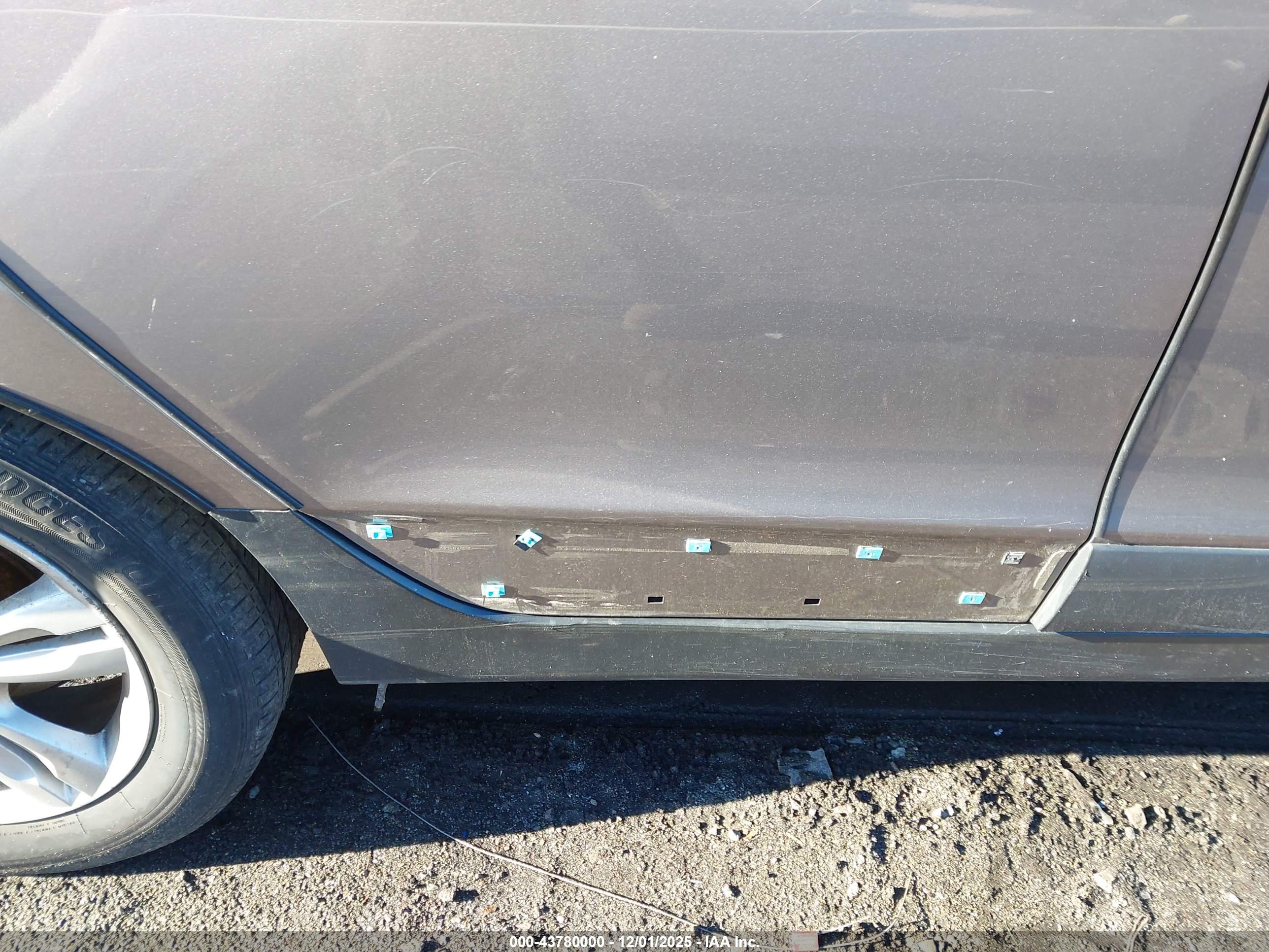 HYUNDAI TUCSON image 6