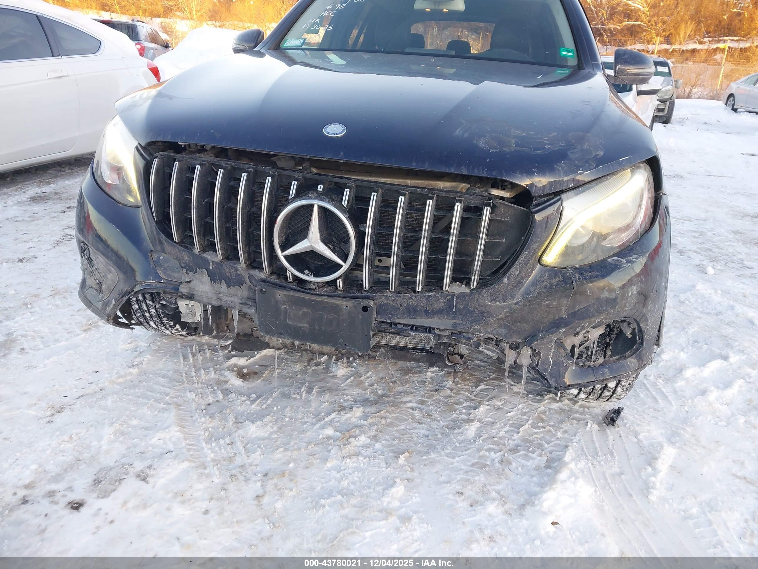 MERCEDES-BENZ GLC image 6