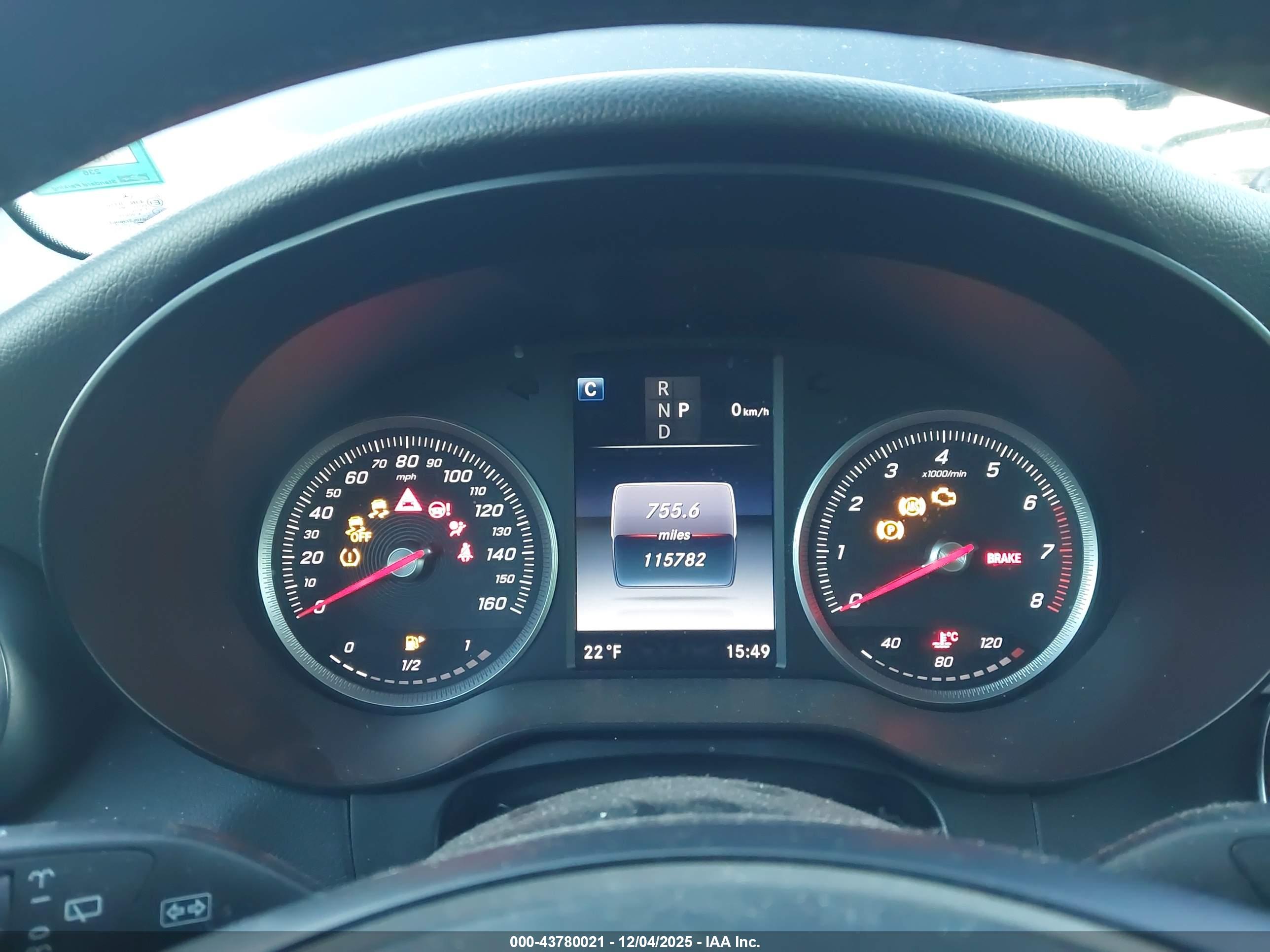 MERCEDES-BENZ GLC image 7