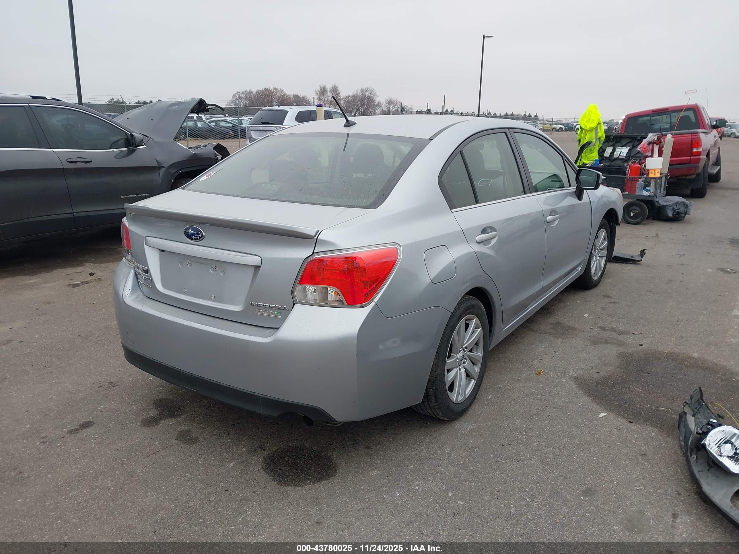SUBARU IMPREZA image 4